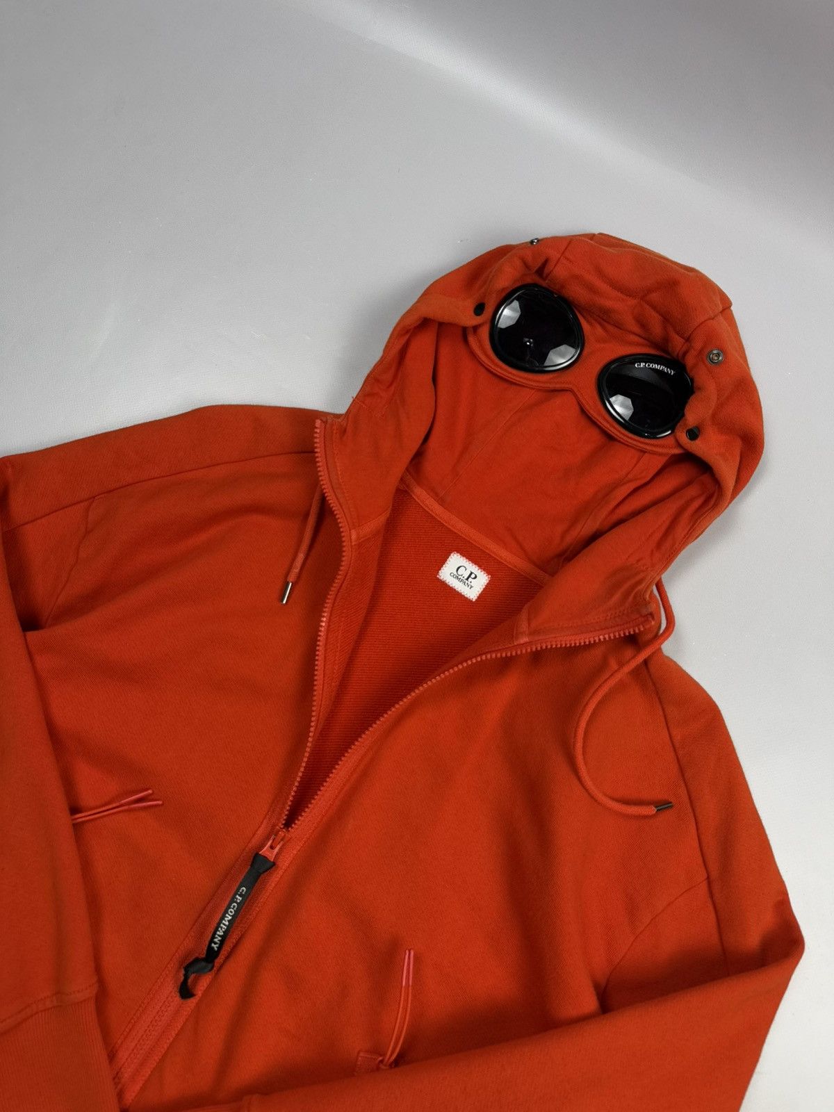C.P. Company C.P. company google jacket red size M Size US M / EU 48-50 / 2 - 5 Thumbnail