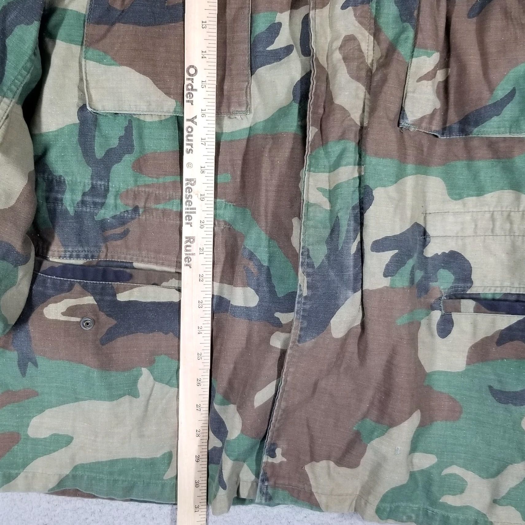 Vintage VINTAGE USGI M65 Jacket - Military Camouflage Coat - Woodland Green Camo - Medium Regular Mens 80s VTG Size US M / EU 48-50 / 2 - 6 Thumbnail