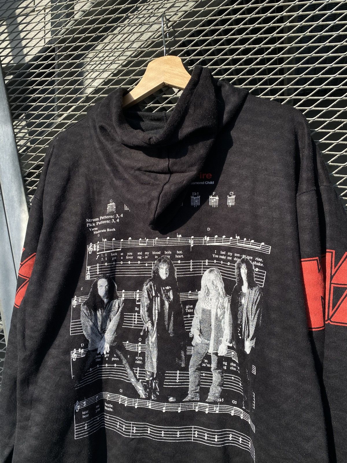 Band Tees Vintage Kiss Rock Overprinted Hoodie Size US M / EU 48-50 / 2 - 7 Thumbnail