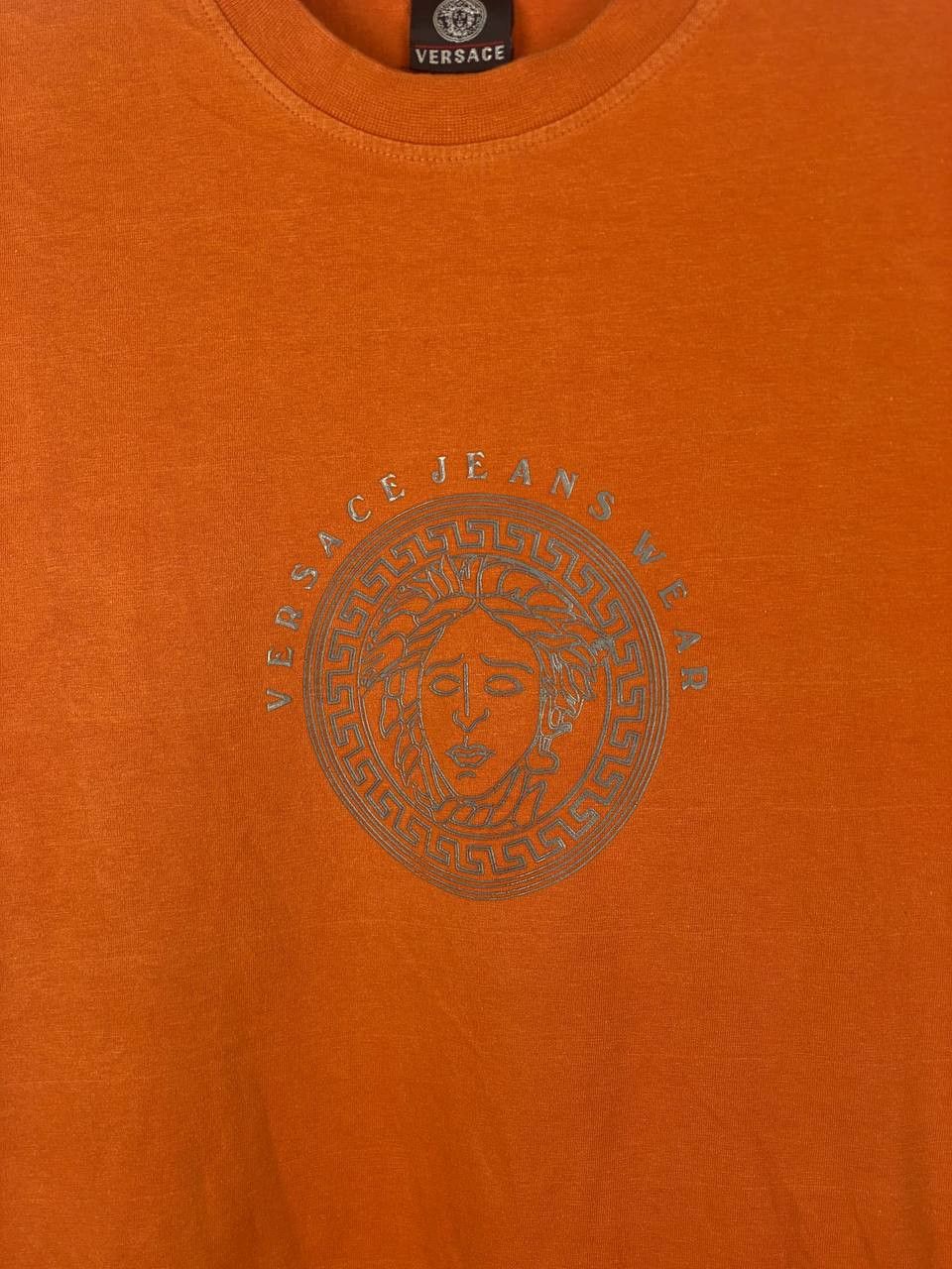 Versace × Versace Jeans Couture × Vintage Vintage 90’s Versace Jeans Couture T-Shirt Y2k Size US M / EU 48-50 / 2 - 4 Thumbnail