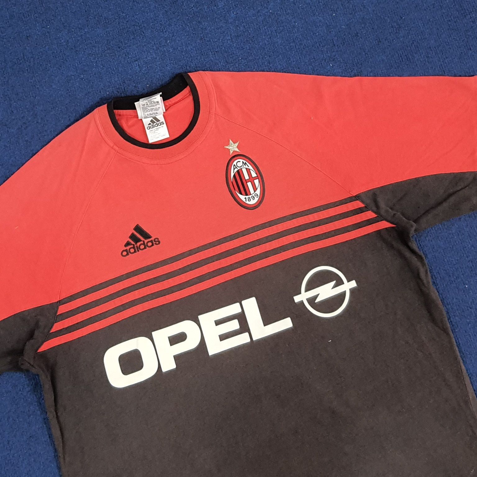 Adidas × Vintage Vintage Adidas AC Milan Sports Football Club Tshirt Size US XL / EU 56 / 4 - 2 Thumbnail