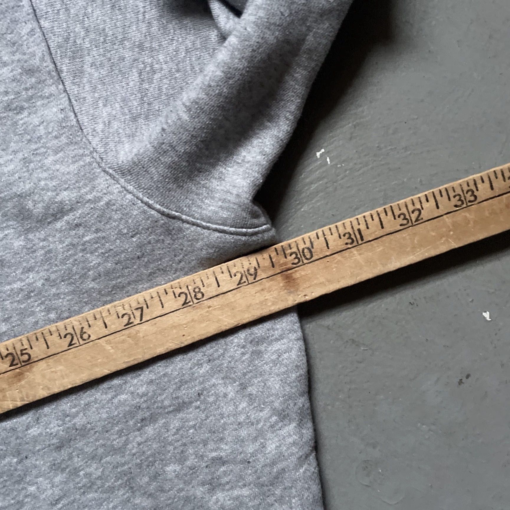 Nike Nike Grey Center Swoosh Check Hoodie Sweatshirt NWT XL Unisex Adults Pullover Logo 90s Streetwear HipHop Rap Style Size US XL / EU 56 / 4 - 4 Thumbnail