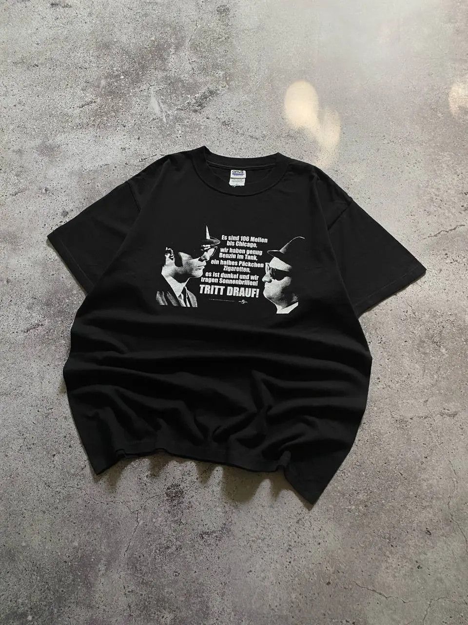 Vintage THE BLUES BROTHERS 1980 UNIVERSAL STUDIOS PROMO MOVIE TEE Size US L / EU 52-54 / 3 - 4 Thumbnail