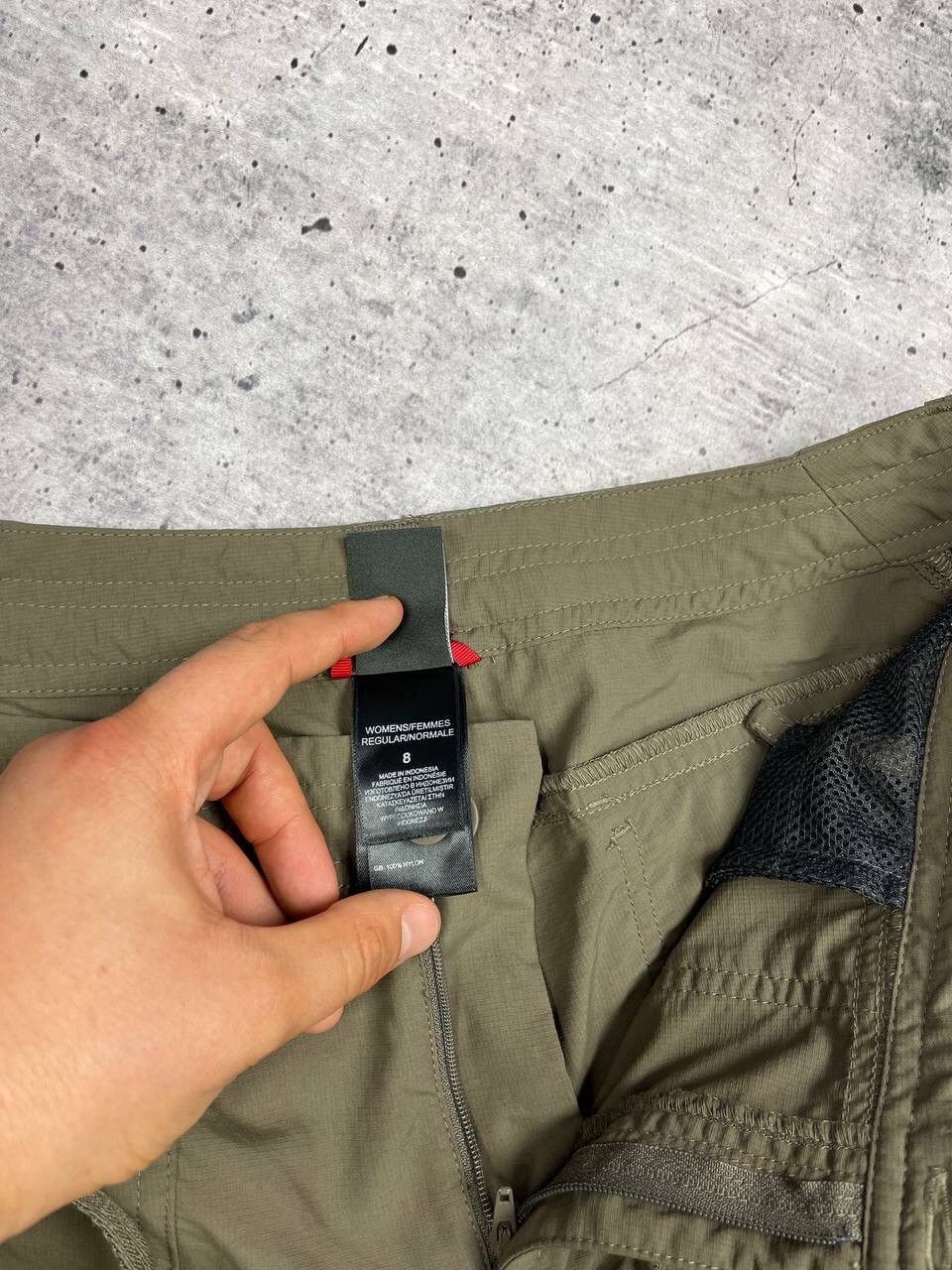 The North Face Vintage The North Face Y2K Style Tracking Outdoor Pants Size US 30 / EU 46 - 13 Thumbnail