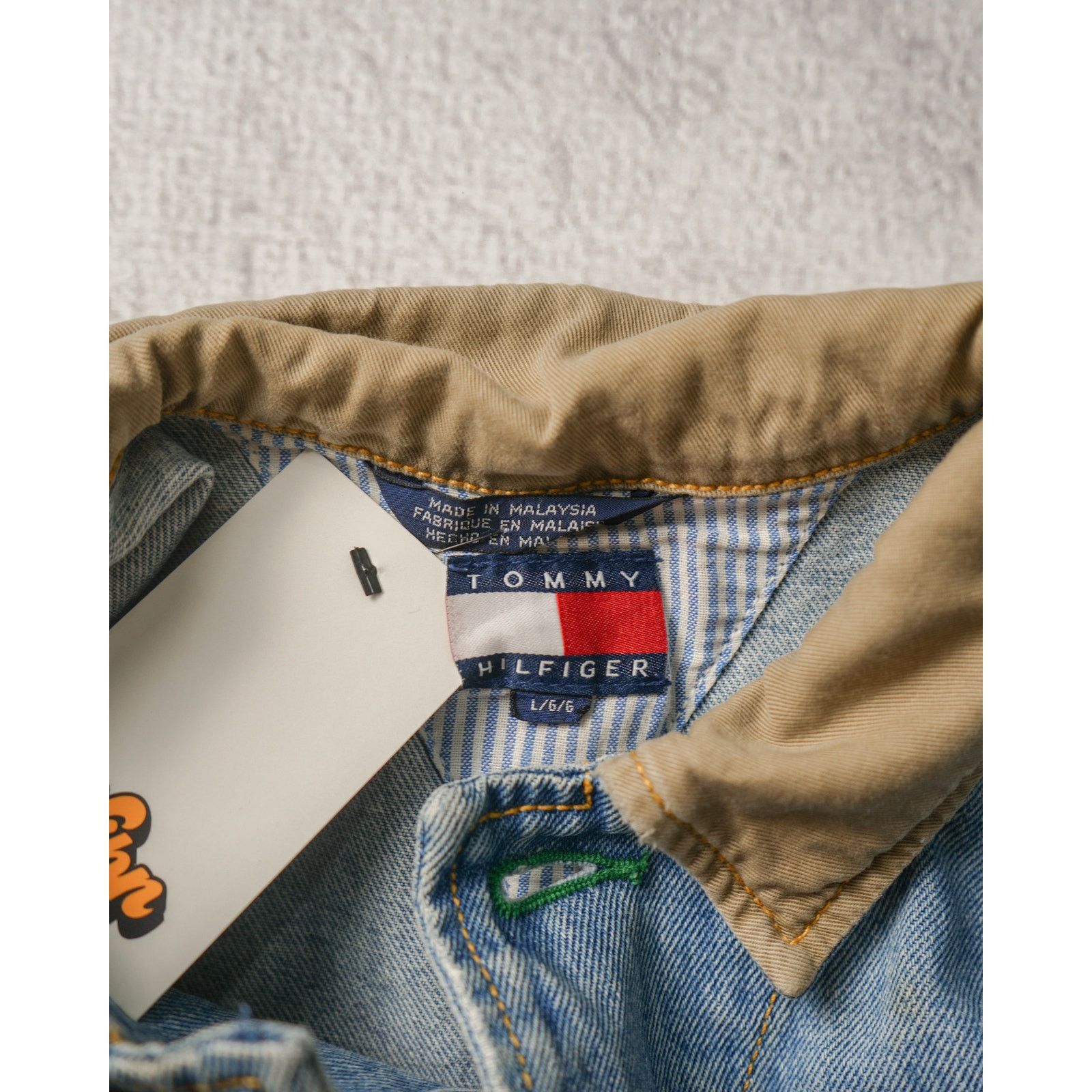 Tommy Hilfiger Vintage 90s Tommy Hilfiger Denim Jacket - Women's Large Size L / US 10 / IT 46 - 3 Thumbnail