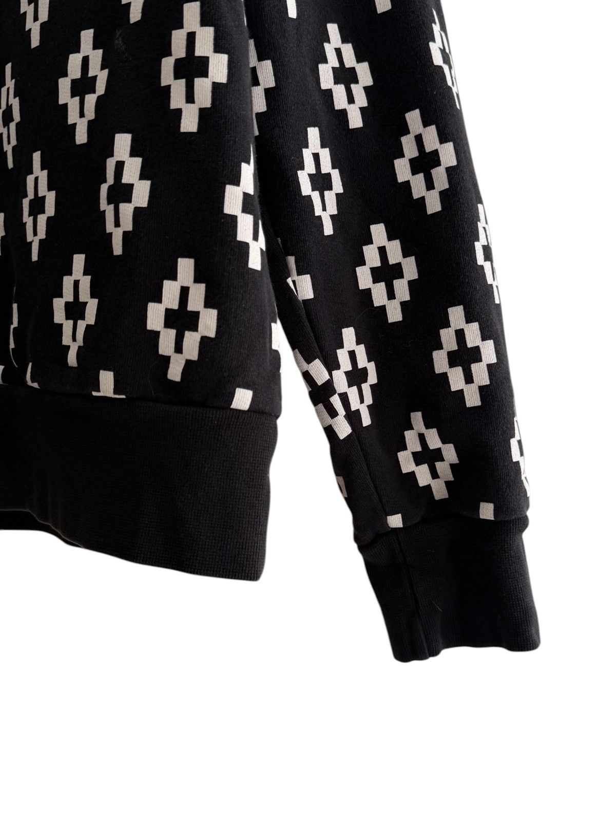 Marcelo Burlon Marcelo Burlon Monogram Sweatshirt Size US S / EU 44-46 / 1 - 5 Thumbnail
