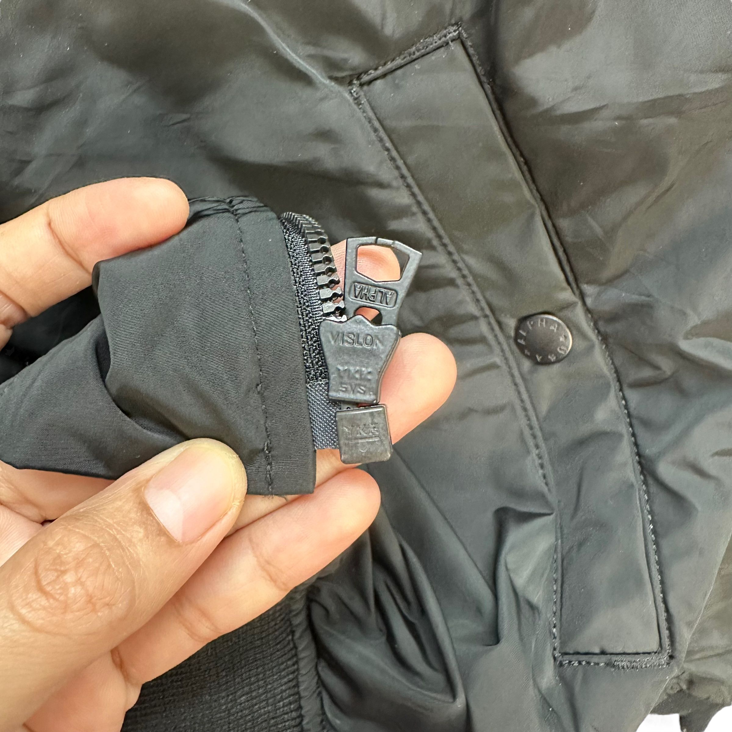 Alpha Industries Alpha Industries Black Bomber Jacket #7677-163 Size XL / US 12-14 / IT 48-50 - 7 Thumbnail