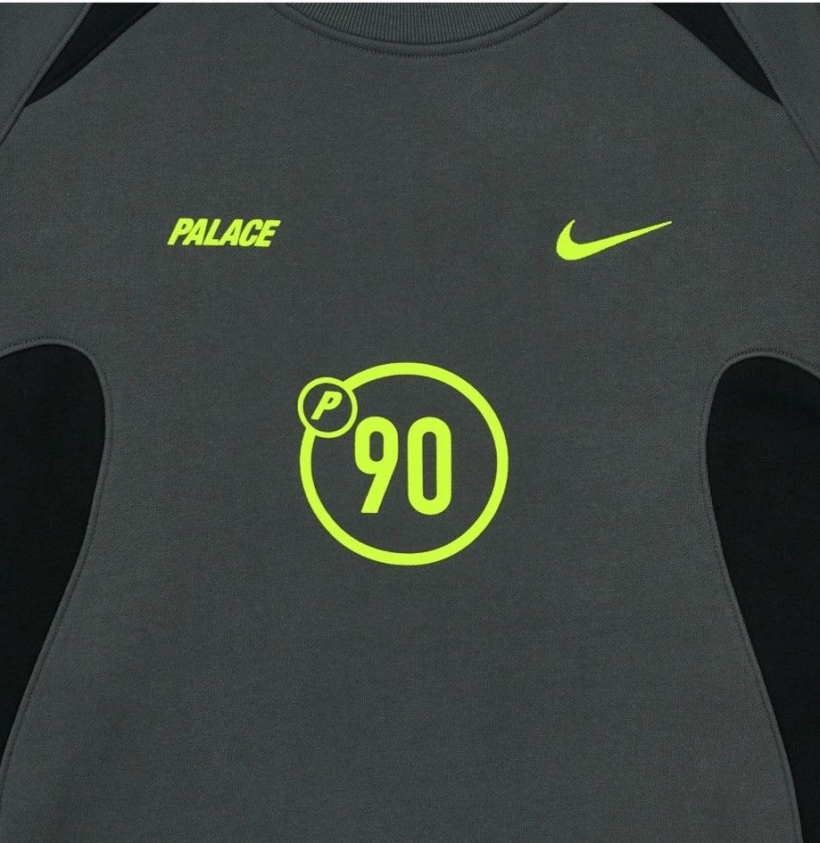 Palace Palace Nike Total P90 Crew Size US XL / EU 56 / 4 - 4 Thumbnail