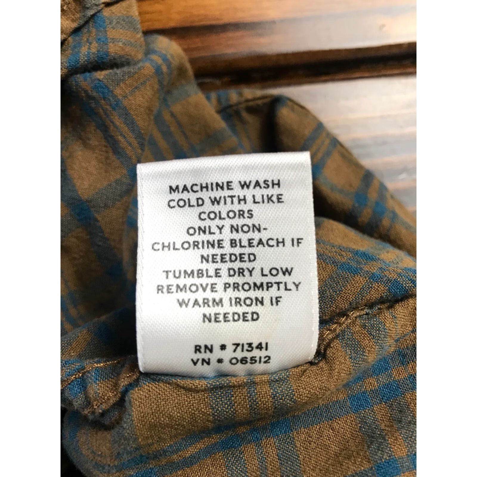 Vintage L.L.Bean Shirt Men's Size Large Brown Blue Check Button Down Long Sleeve Pocket Size US L / EU 52-54 / 3 - 7 Thumbnail
