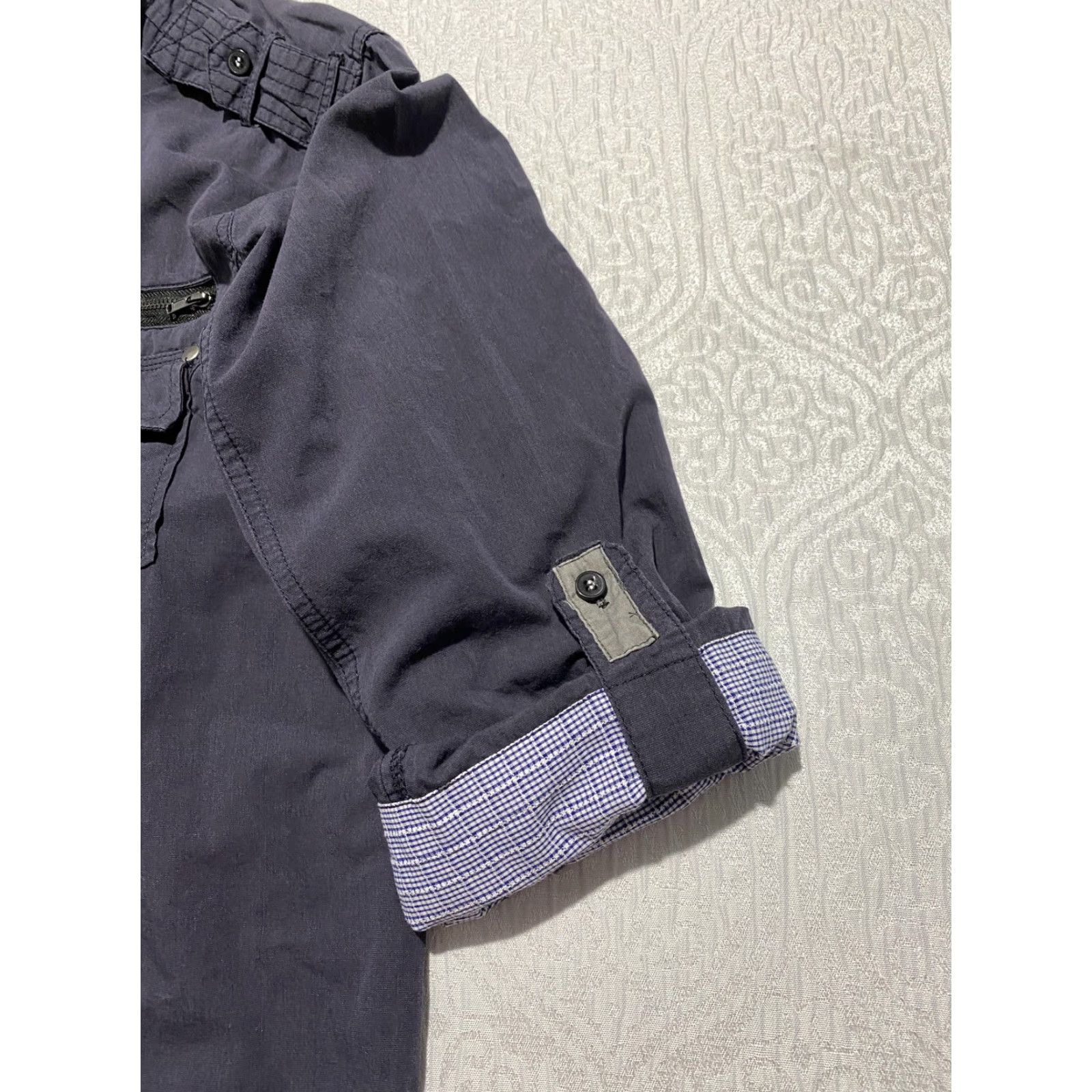 Sovereign Code Sovereign Code Shirt Mens Medium Blue Gray On Guard Utility Long Sleeve Shirt Mens On Guard Chambray Button-Up Pockets 100% Cotton Size US M / EU 48-50 / 2 - 3 Thumbnail