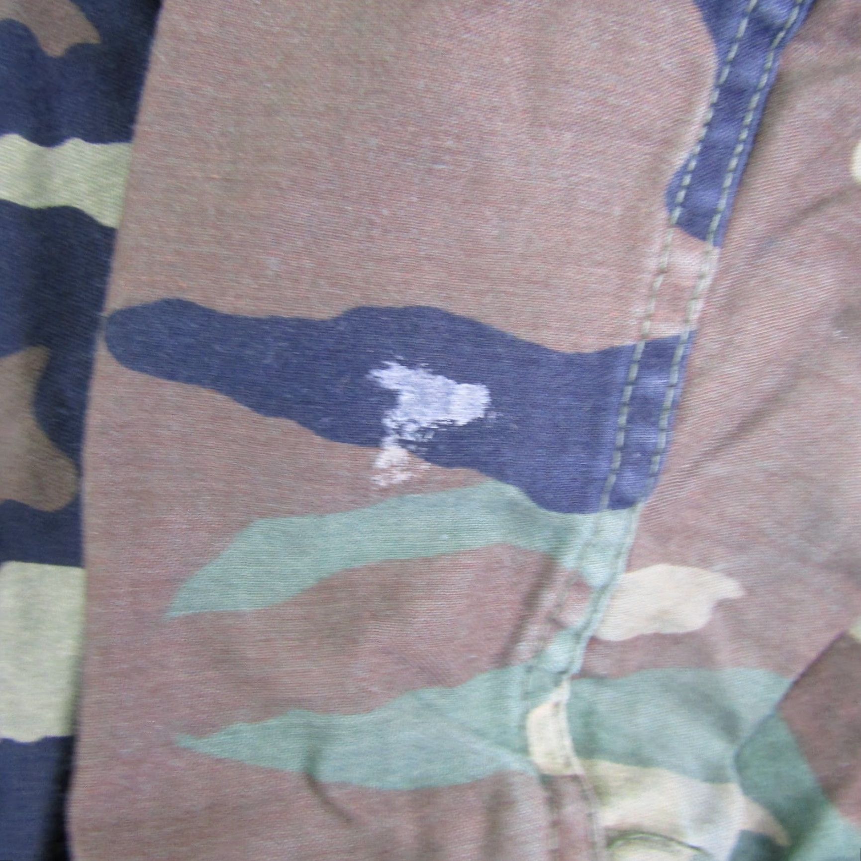 Vintage VINTAGE US Army Jacket Mens Medium Green Camo Cold Weather Field Coat 80s 1985 Size US M / EU 48-50 / 2 - 6 Thumbnail
