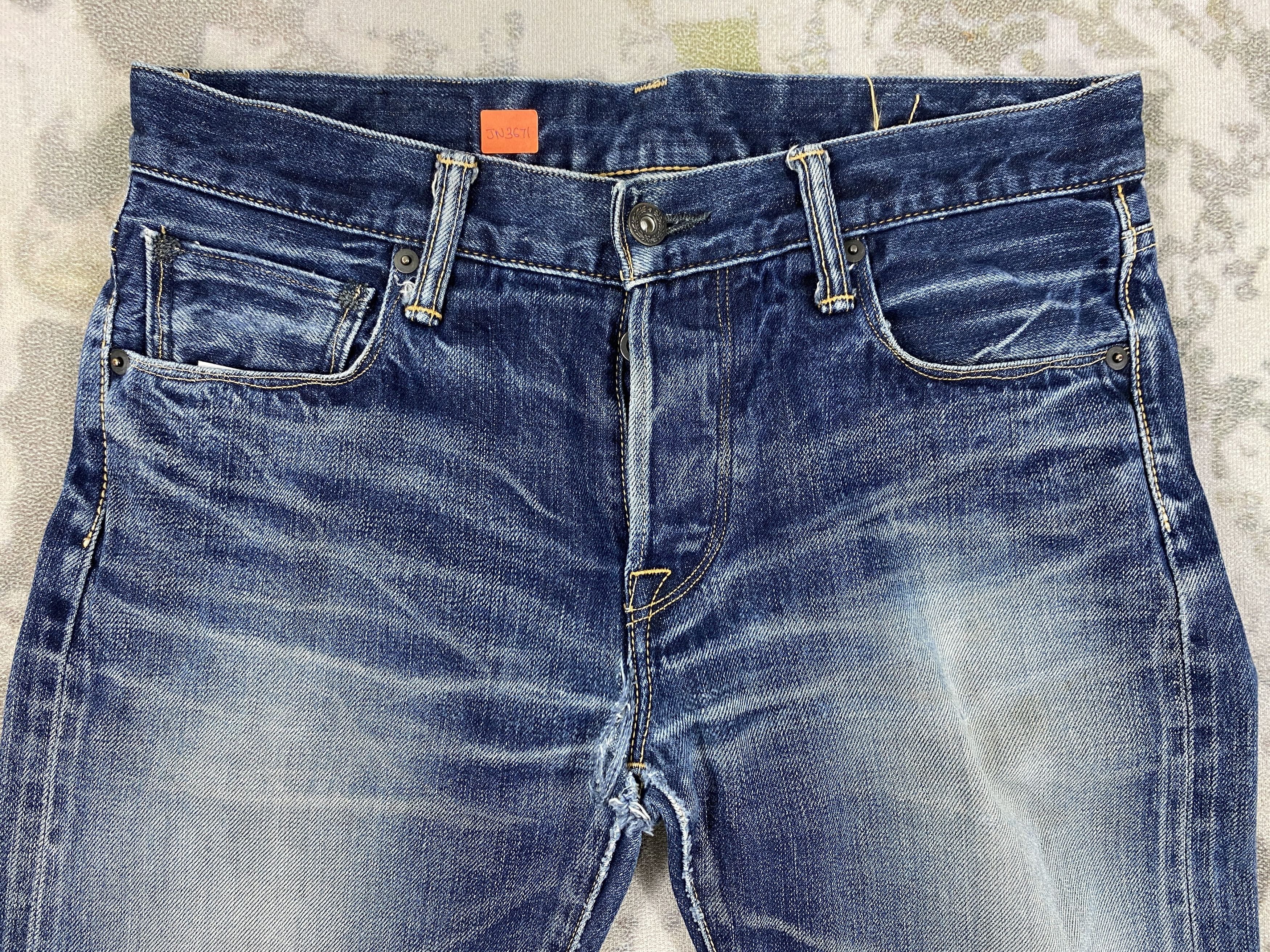 Japanese Brand Redline SELVEDGE Vintage Kuro 31x28.5 Denim- JN3671 Size US 31 - 3 Thumbnail