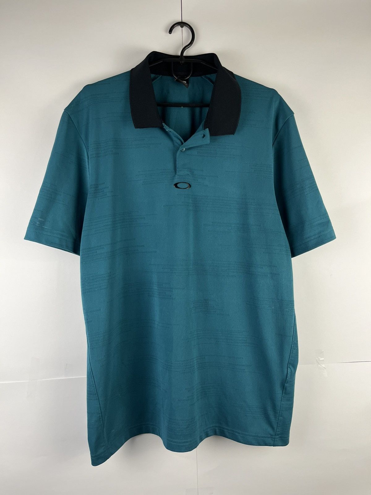Oakley Oakley Polyester Y2K Srteetwear Polo Shirt Size US XL / EU 56 / 4 - 1 Thumbnail