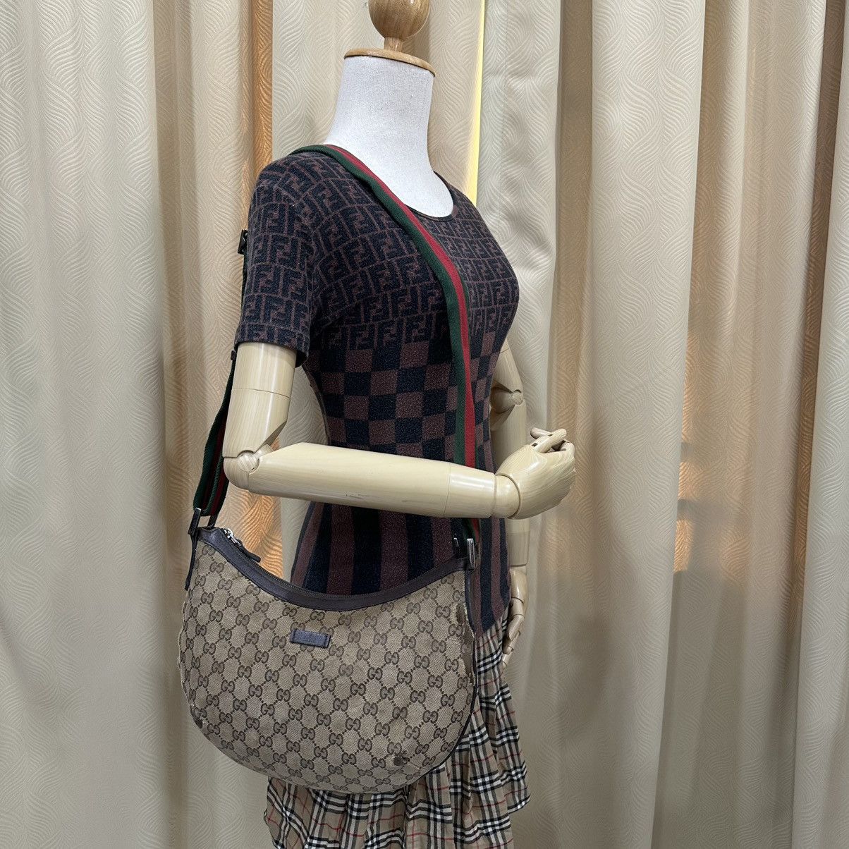 Gucci GUCCI GG WEB HALF MOON MEDIUM CROSSBODY BAG 17 Size ONE SIZE - 1 Thumbnail