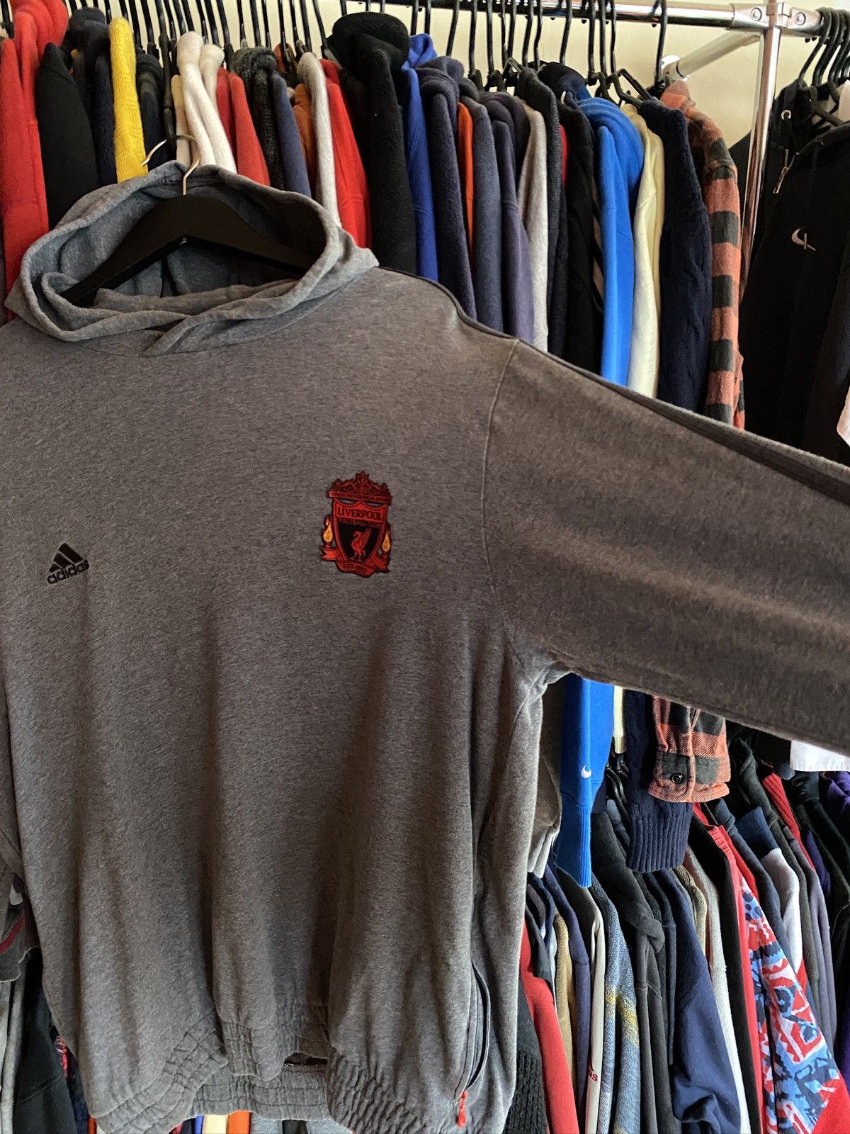 Adidas VINTAGE ADIDAS LIVERPOOL HOODIE 2000s Size US XL / EU 56 / 4 - 7 Thumbnail