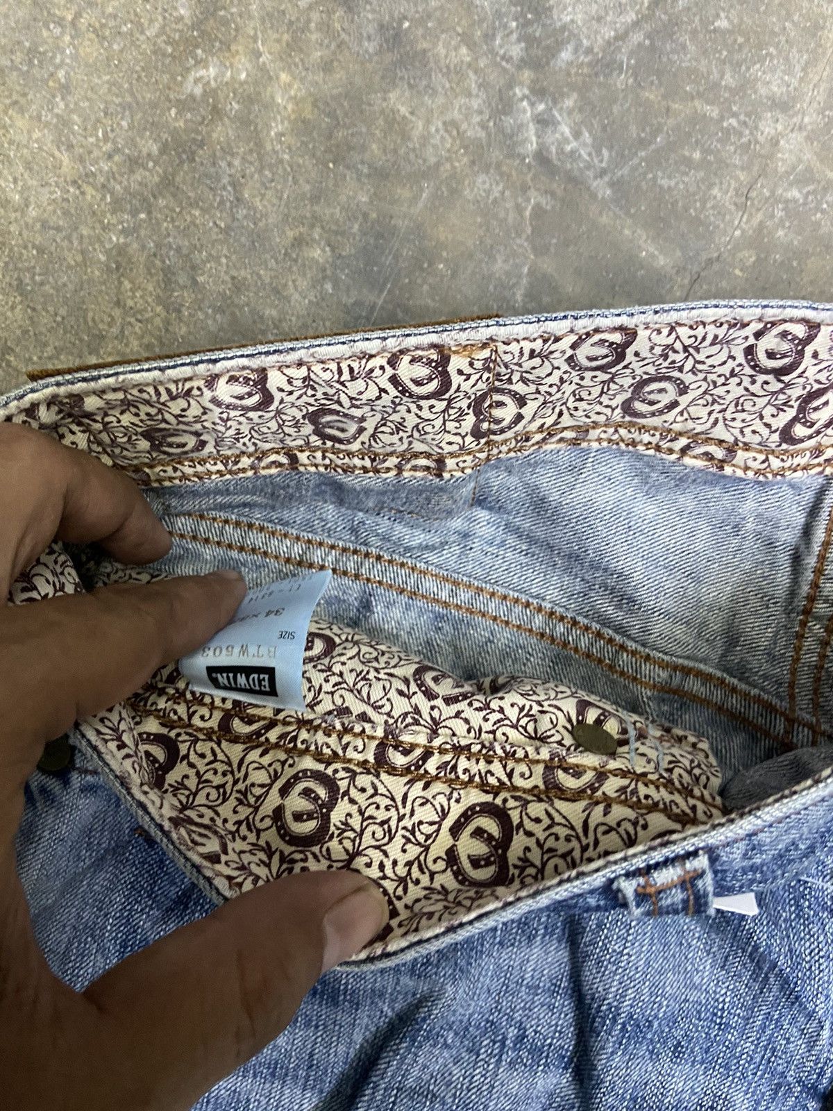 Le Grande Bleu (L.G.B.) 🔥 Vtg Edwin Jeans Blue Trip flare Street fashion distressed Size US 36 / EU 52 - 13 Thumbnail