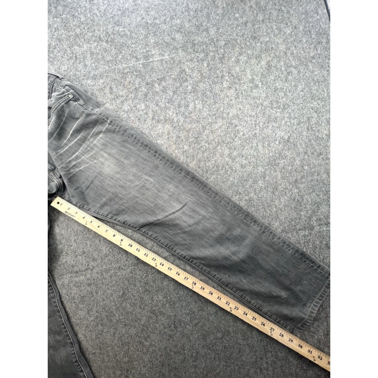 7 For All Mankind 7 For All Mankind Womens Gray Slimmy Straight Jeans | Size 36 | 5-Pocket Denim | Regular Fit Size 25" / US 0 / IT 36 - 3 Thumbnail