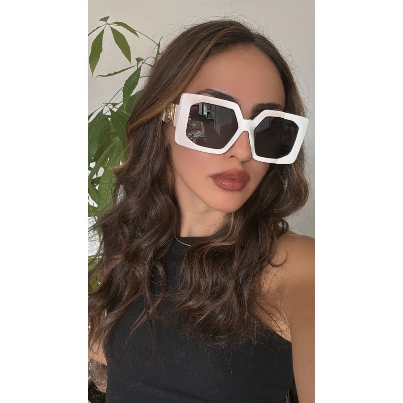 Versace NEW Versace VE4478U Oversized White Square Sunglasses Size ONE SIZE - 2 Thumbnail