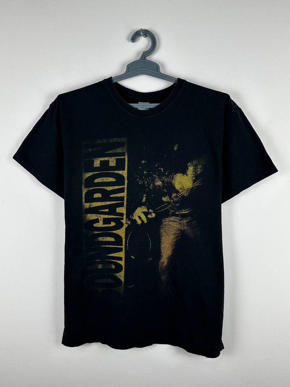 Band Tees × Vintage VINTAGE SOUNDGARDEN BADMOTOFINGER GRUNGE TEE NIRVANA HOLE Size US L / EU 52-54 / 3 - 2 Thumbnail