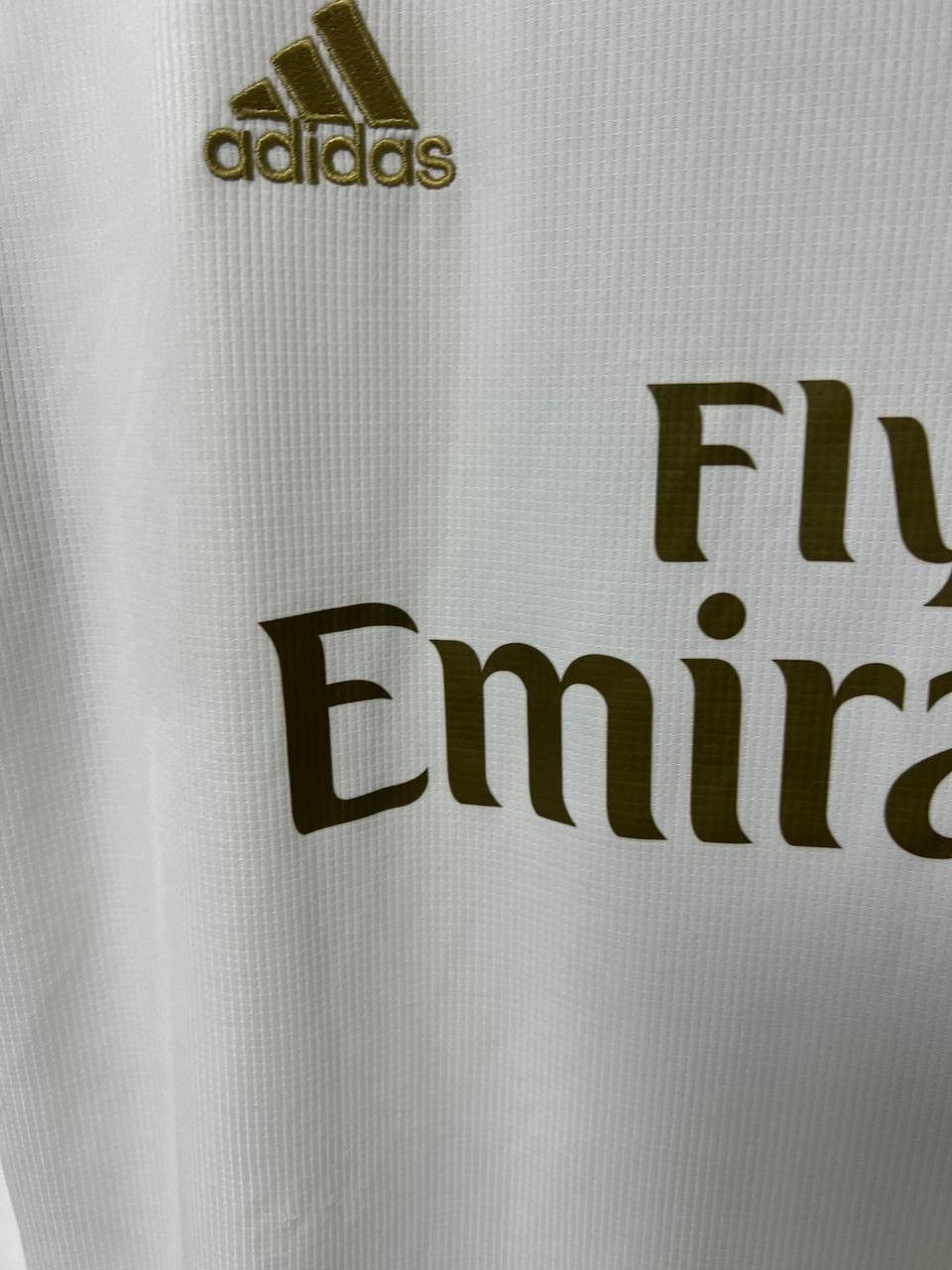 Adidas Real Madrid #9 Benzema 2019/2020 Home Football Shirt M Size US M / EU 48-50 / 2 - 12 Thumbnail