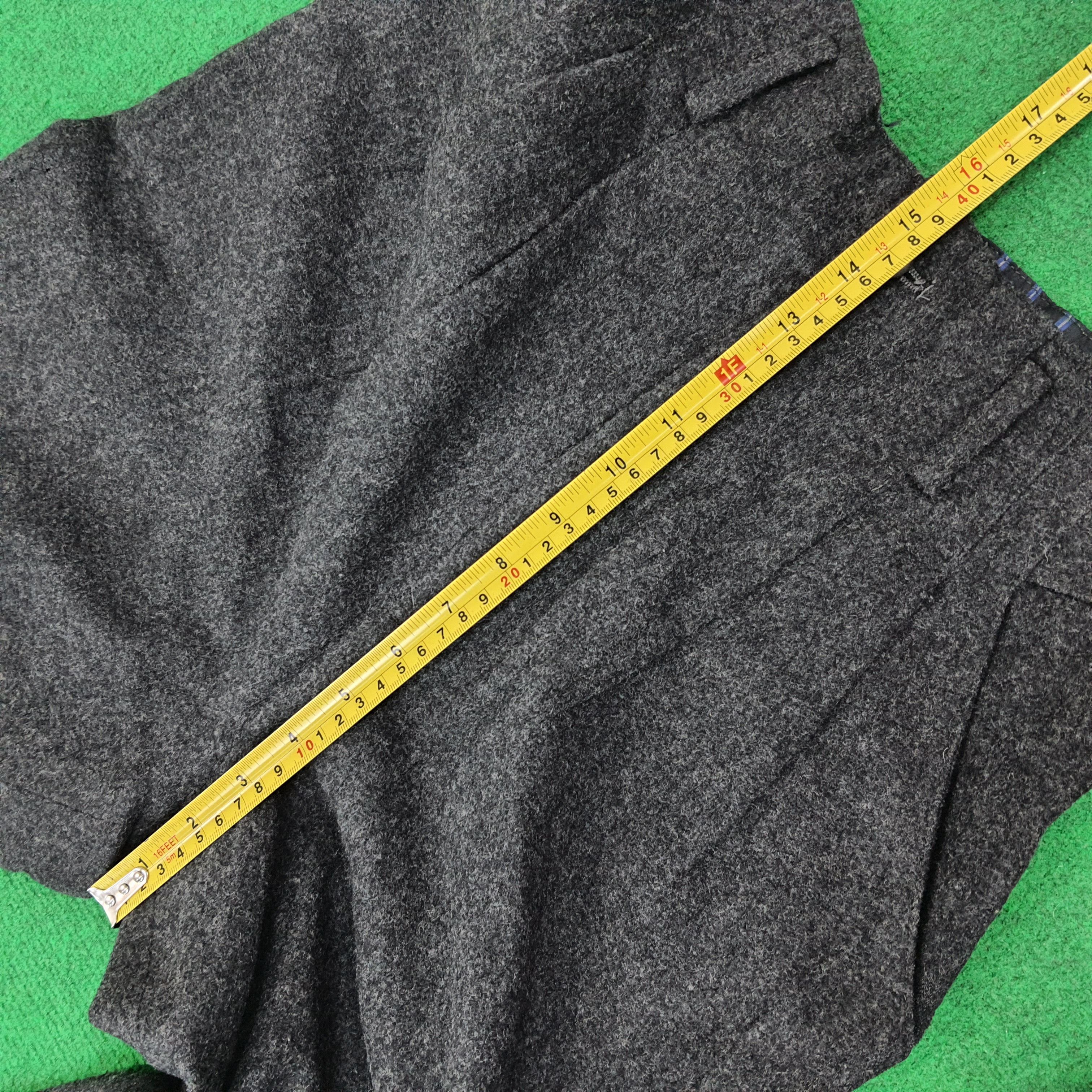 Hai Sporting Gear Vintage Hai Sporting Gear by Issey Miyake Short C252N7 Size US 27 - 11 Thumbnail