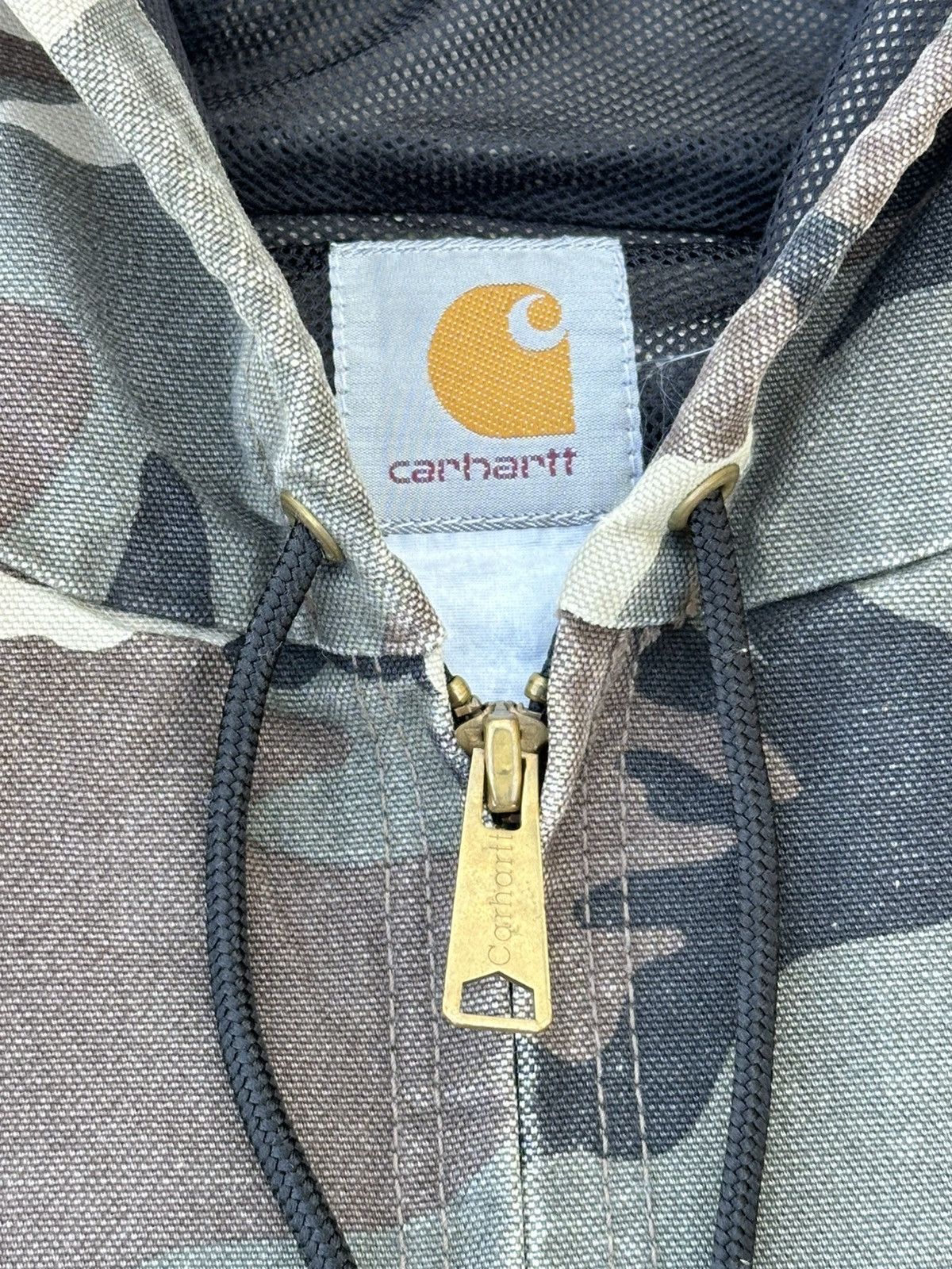 Carhartt Carhartt Active Jacket, likely featuring a camouflage. Size US XL / EU 56 / 4 - 11 Thumbnail