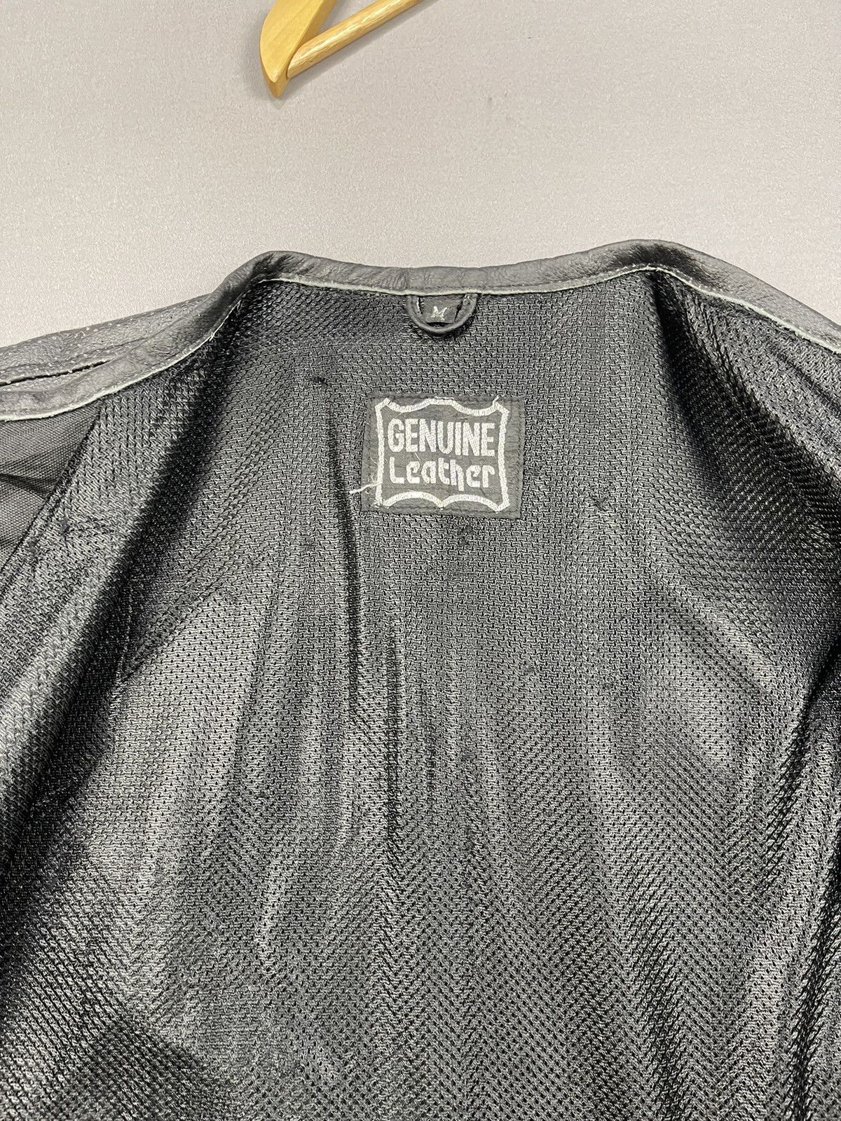 Genuine Leather Vintage GENUINE LEATHER Spotted Holed Lined Leather Size US M / EU 48-50 / 2 - 9 Thumbnail