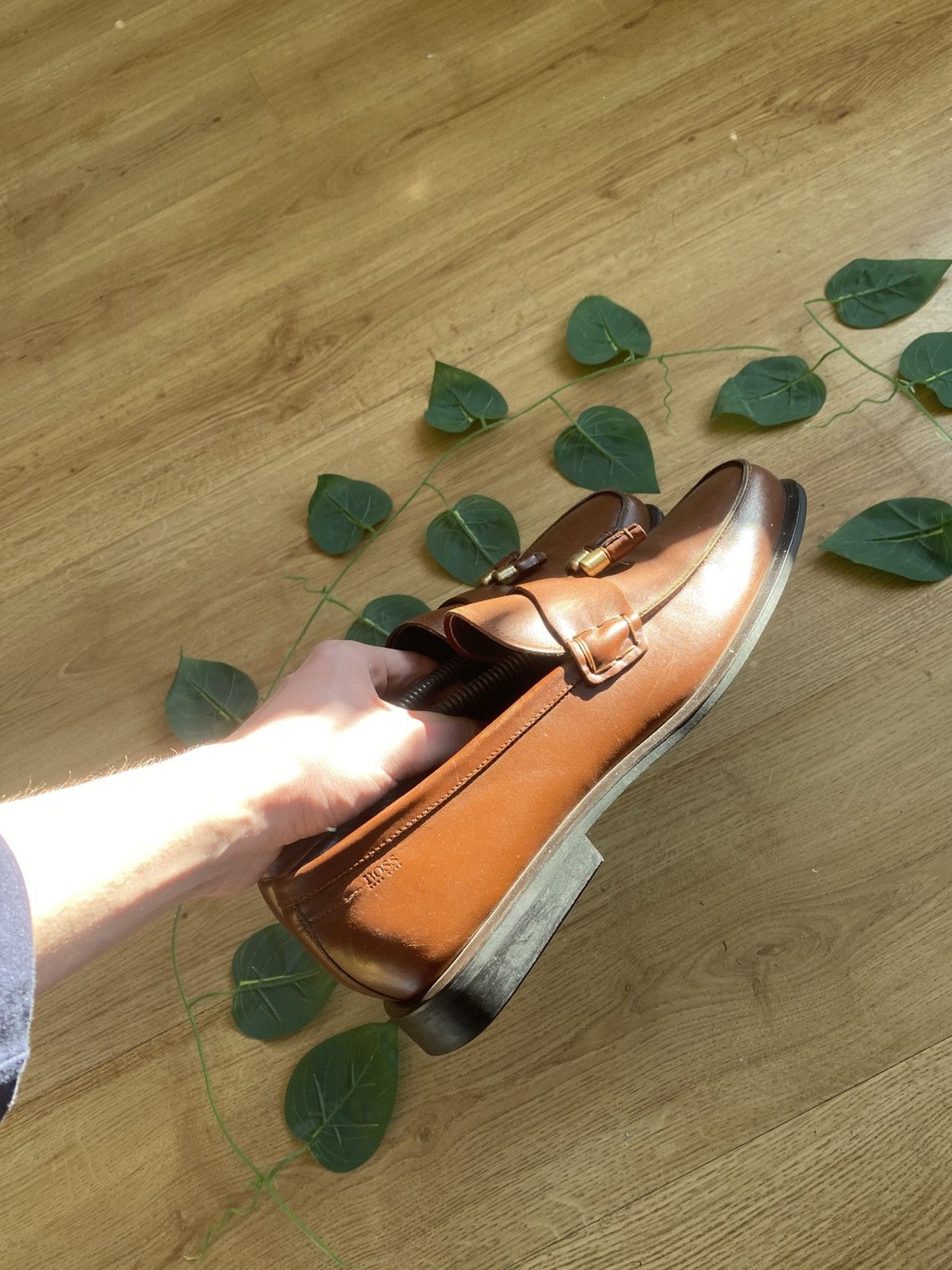 Hugo Boss Hugo Boss Classic Tassel Loafers Size US 7.5 / EU 40-41 - 3 Thumbnail