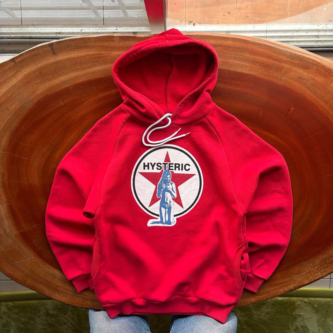 Hysteric Glamour Vintage Hysteric Glamour Sexy Hot Girl Red Hoodie Size US S / EU 44-46 / 1 - 1 Thumbnail