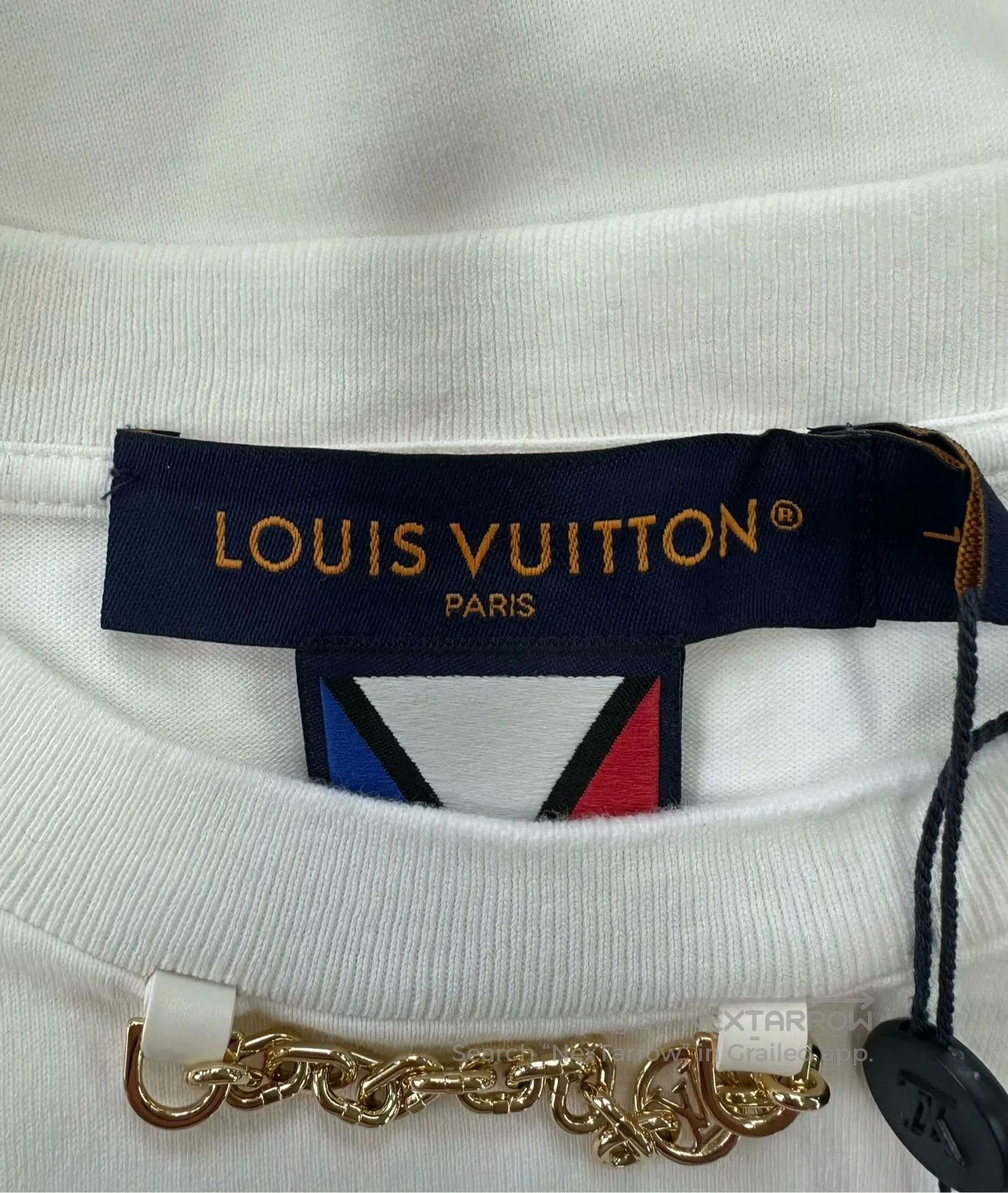 Louis Vuitton Louis Vuitton White pocket embossed logo chain short sleev Size US L / EU 52-54 / 3 - 3 Thumbnail