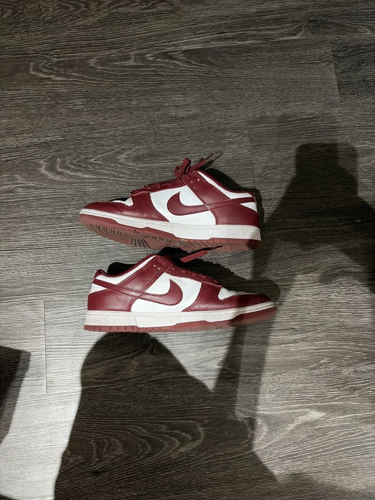 Nike Burgundy dunk low top Size US 9 / EU 42 - 2 Thumbnail