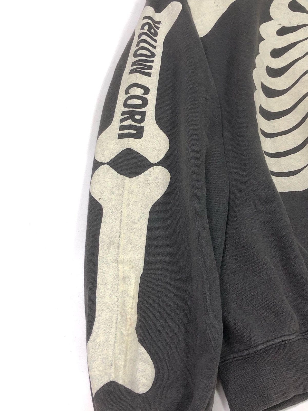 YELLOW CORN RARE🔥VINTAGE 90’S YELLOW CORN BONES HIT BAGGY SWEATSHIRT Size US M / EU 48-50 / 2 - 8 Thumbnail