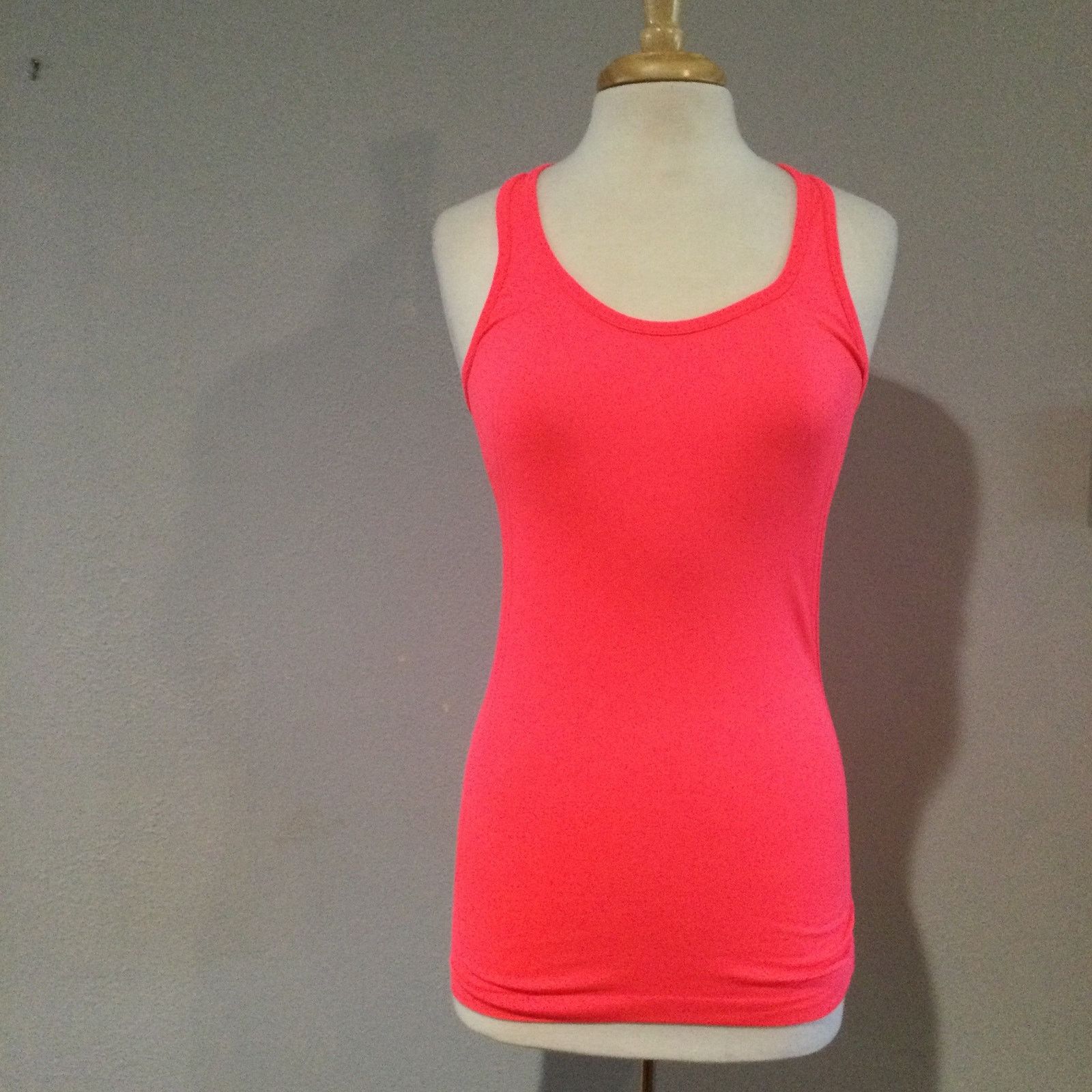 Other Bolly Queena Nylon Neon Salmon Racerback Tank Small NWOT Size S / US 4 / IT 40 - 1 Thumbnail