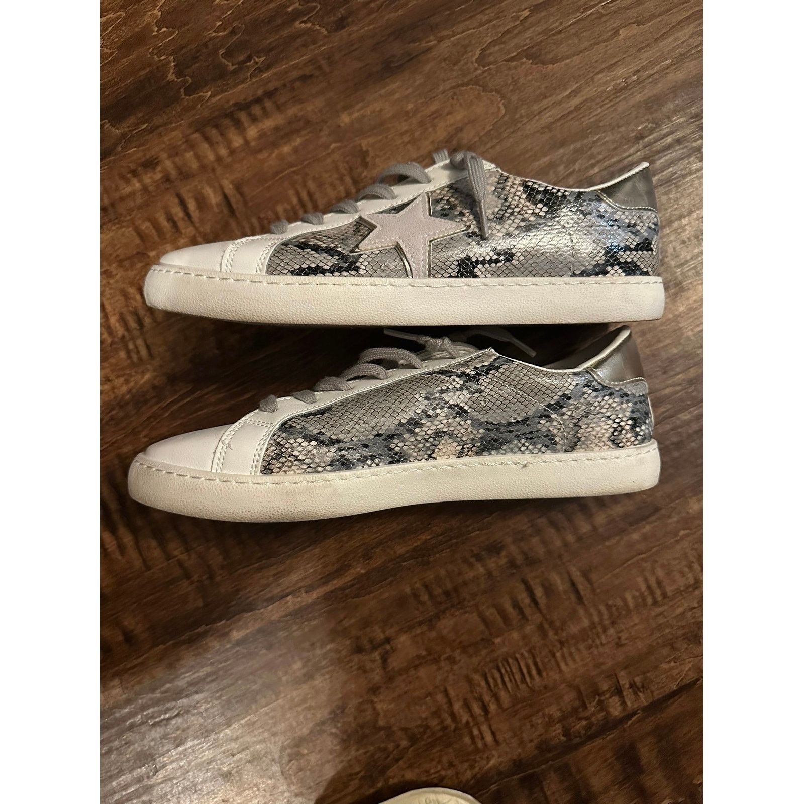 Vintage Havana VH Bianca Multi Snake Sneaker size 9 women's sneaker Size US 9 / IT 39 - 3 Thumbnail