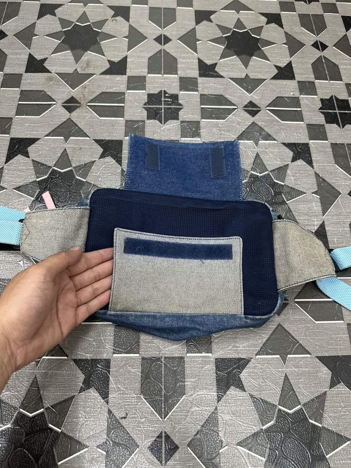 Japanese Brand 2000s Angel Blue Japan Denim Waist Bag Size ONE SIZE - 10 Thumbnail