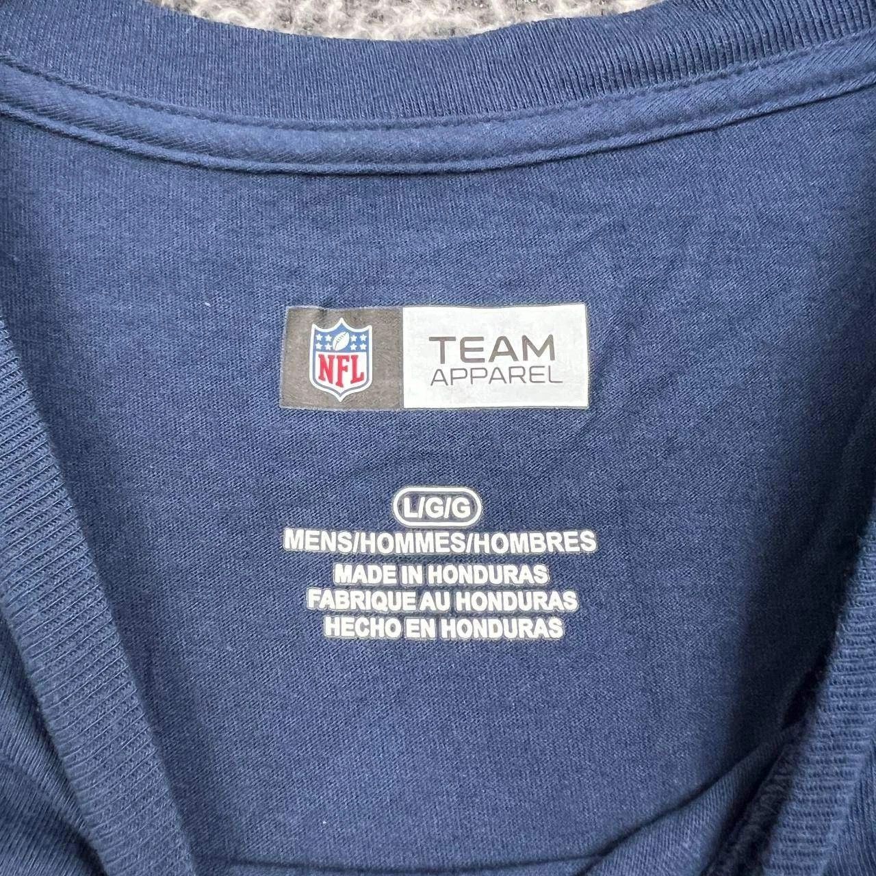 Other Tennessee Titans Shirt Men Blue Long Sleeve Crew Neck New L Size US L / EU 52-54 / 3 - 6 Thumbnail