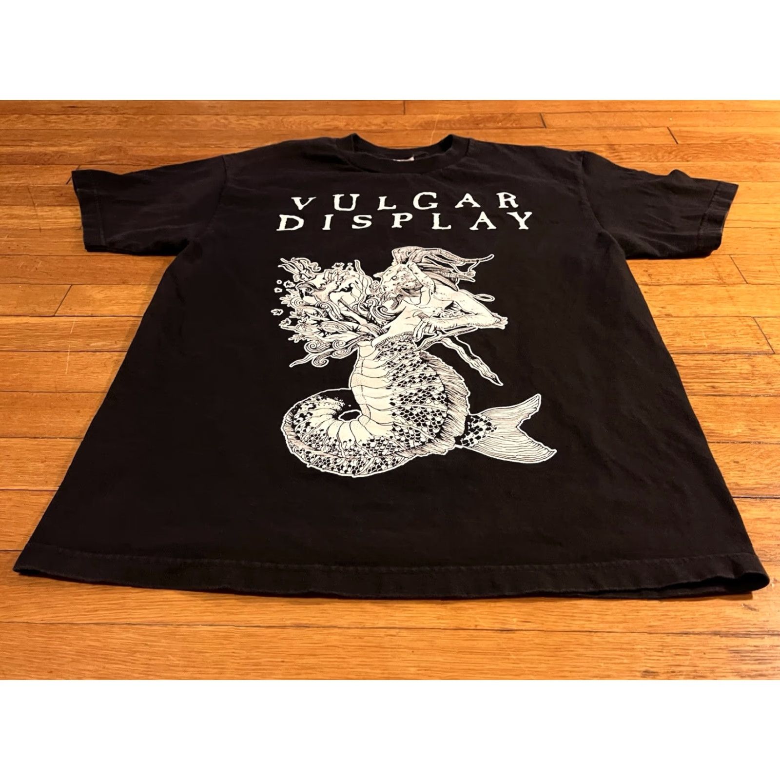 Vintage Vulgar Display Under Darkness & Prayer Band Shirt Men’s L Black Alstyle T-Shirt Vintage Size US L / EU 52-54 / 3 - 2 Thumbnail