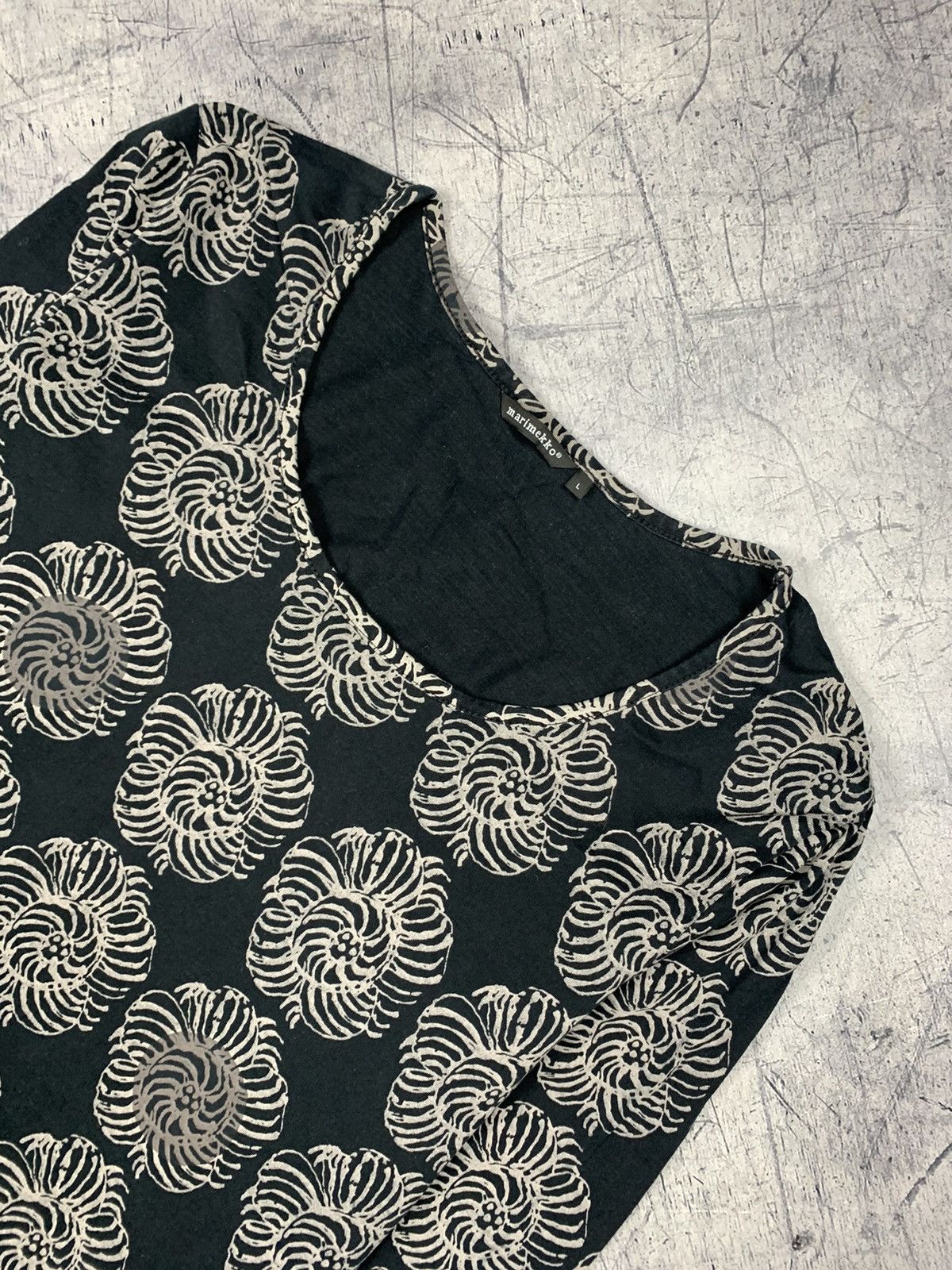 Marimekko Marimekko Floral Long Sleeve T-Shirt Size L Designer Luxury Size L / US 10 / IT 46 - 2 Thumbnail