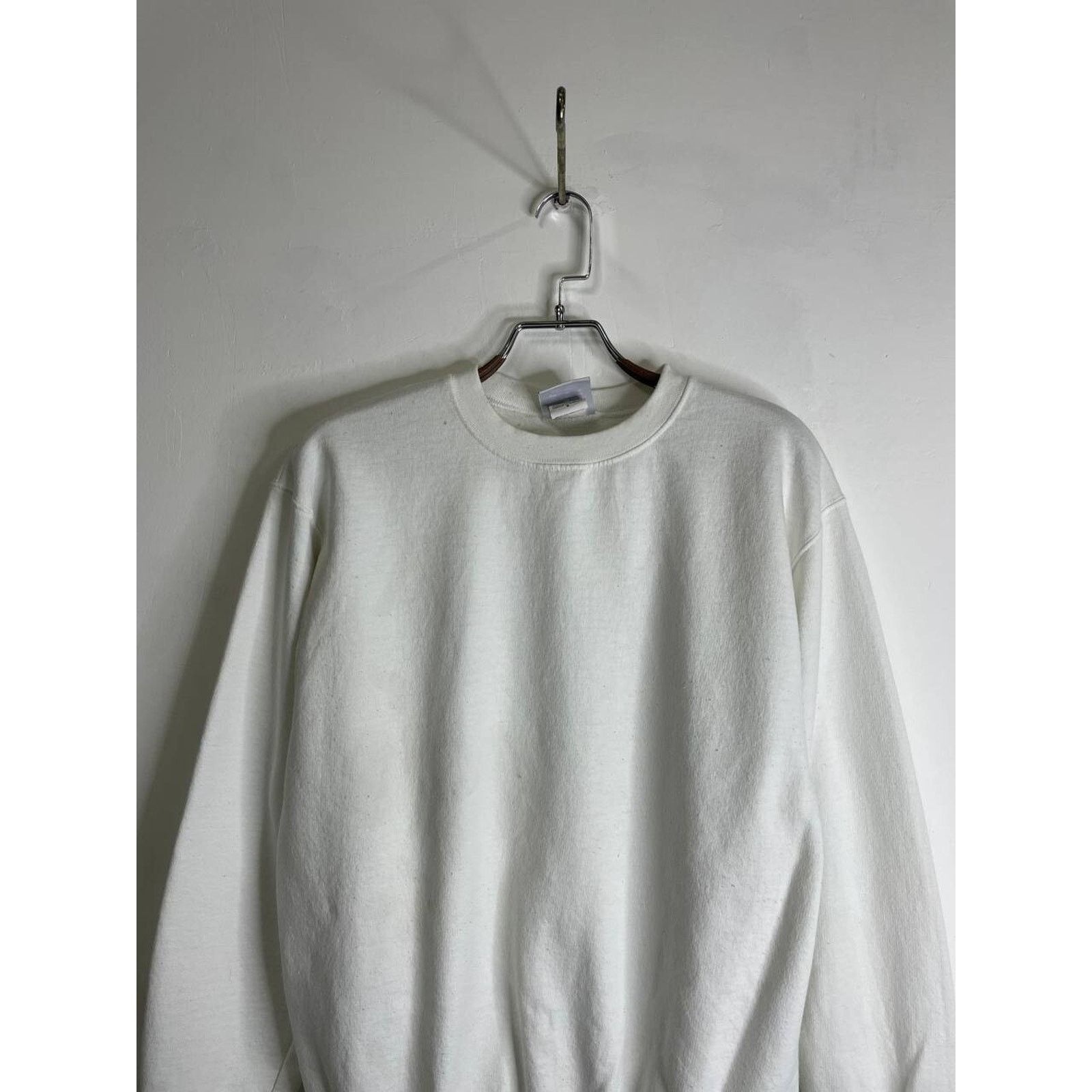 Champion Vintage Champion Eco White Crewneck Sweatshirt Size M Size US M / EU 48-50 / 2 - 2 Thumbnail