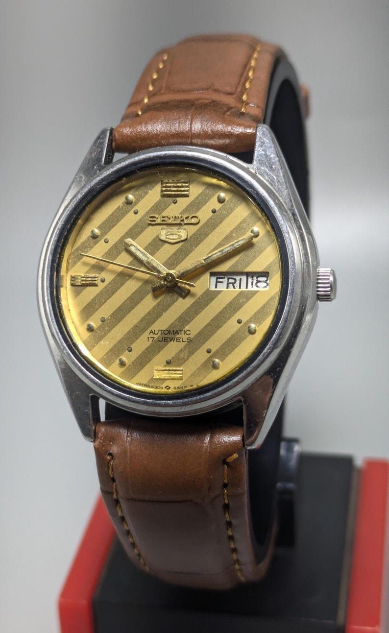 Seiko Rare Vintage Seiko 5 Automatic Day Date Movement No Size ONE SIZE - 4 Thumbnail