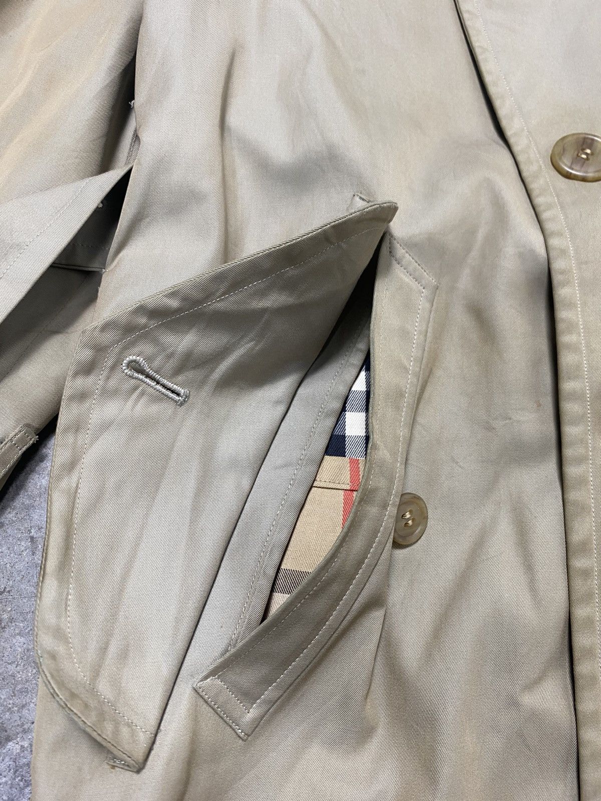 Burberry Vintage Burberry Nova Check Long Coats Size M / US 6-8 / IT 42-44 - 6 Thumbnail