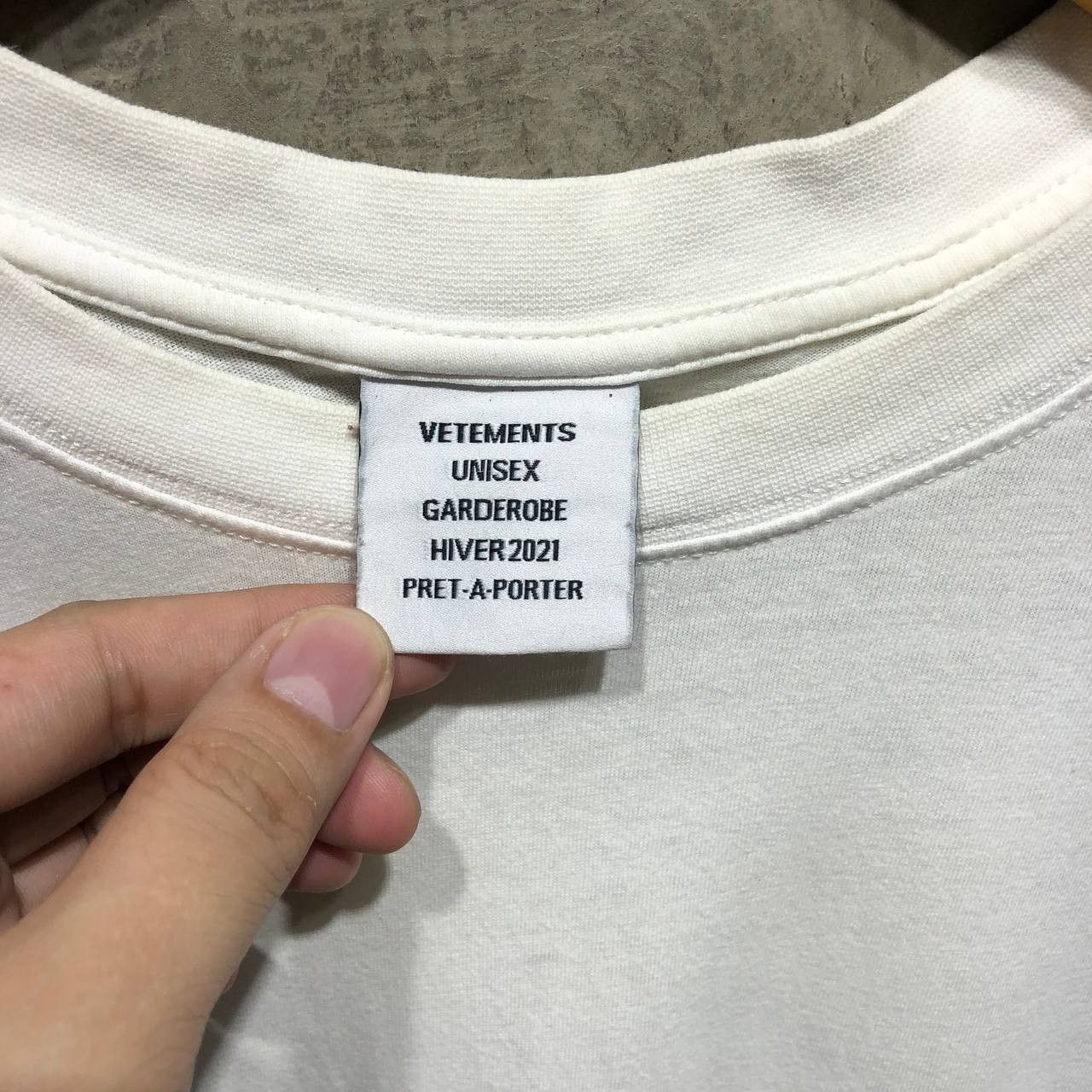 Vetements Vetements Written Logo tee Size US S / EU 44-46 / 1 - 10 Thumbnail
