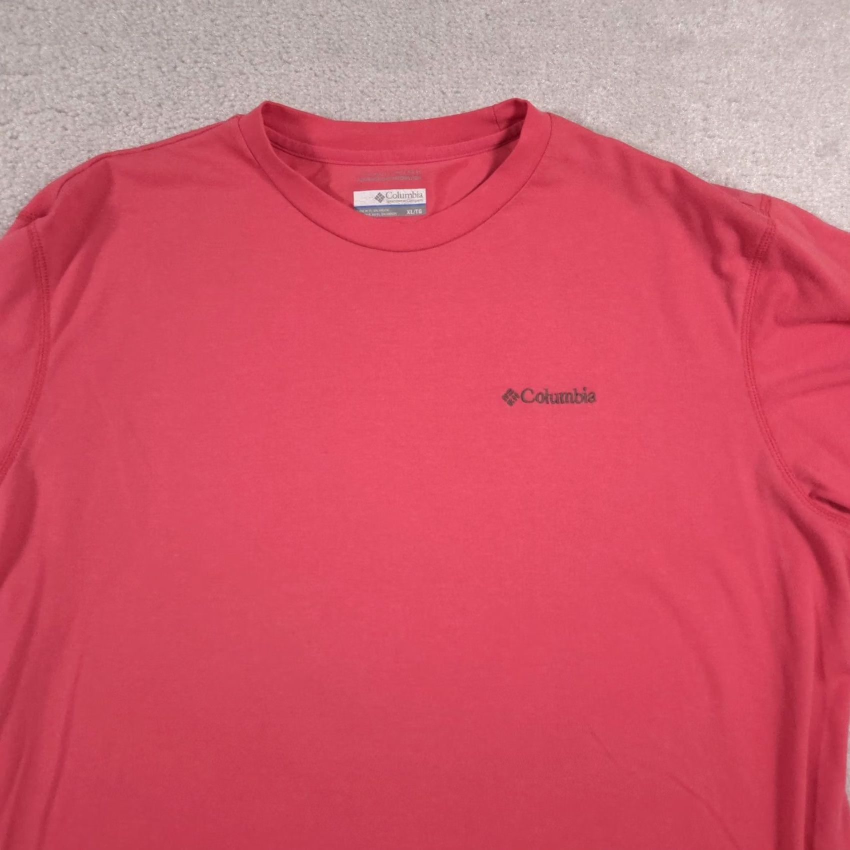 Logo 7 Columbia Shirt Mens XL Red Omni-Wick Performance Tee Lightweight Outdoors Logo Shirt Mens XL Red Omni-Wick Size US XL / EU 56 / 4 - 3 Thumbnail