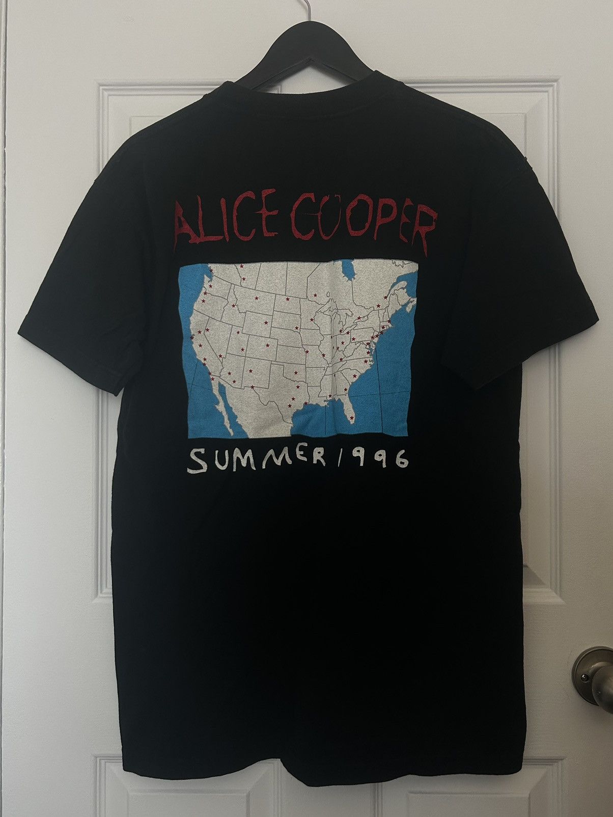 Vintage 1996 Alice Cooper Tour Tee Size US L / EU 52-54 / 3 - 5 Thumbnail