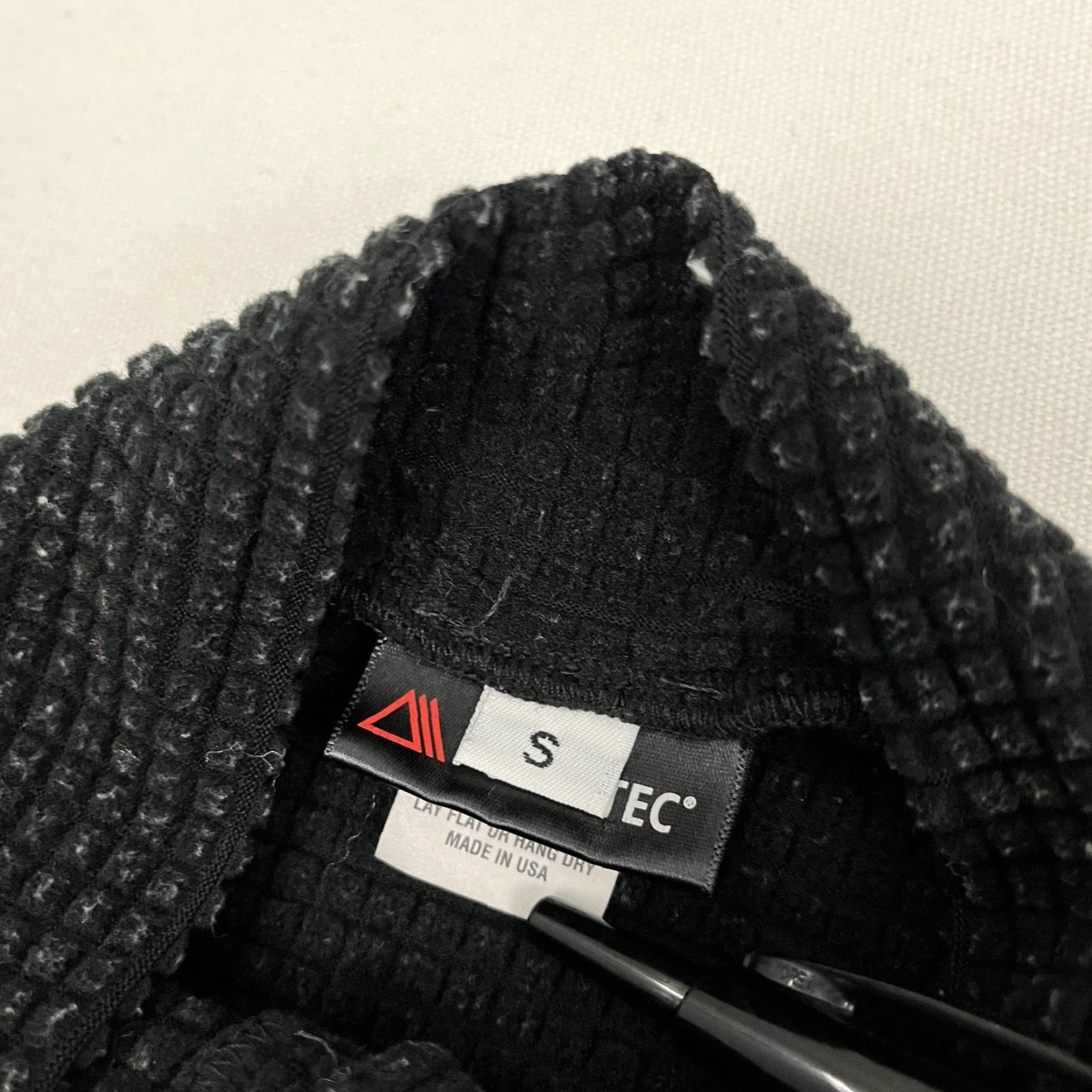 Vintage Guy Cotten Pullover Womens S Black Waffle Polartec Fleece Quarter Zip Fishing Sweater Size S / US 4 / IT 40 - 2 Thumbnail