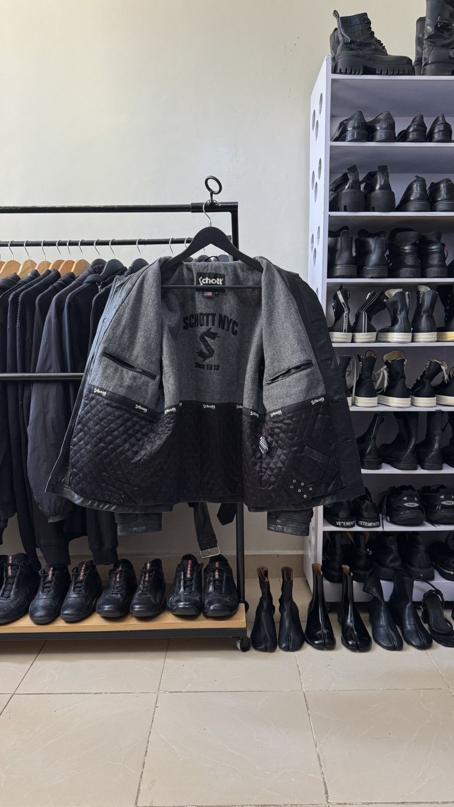 Schott 🕷️💥Schott leather jacket Size US M / EU 48-50 / 2 - 10 Thumbnail