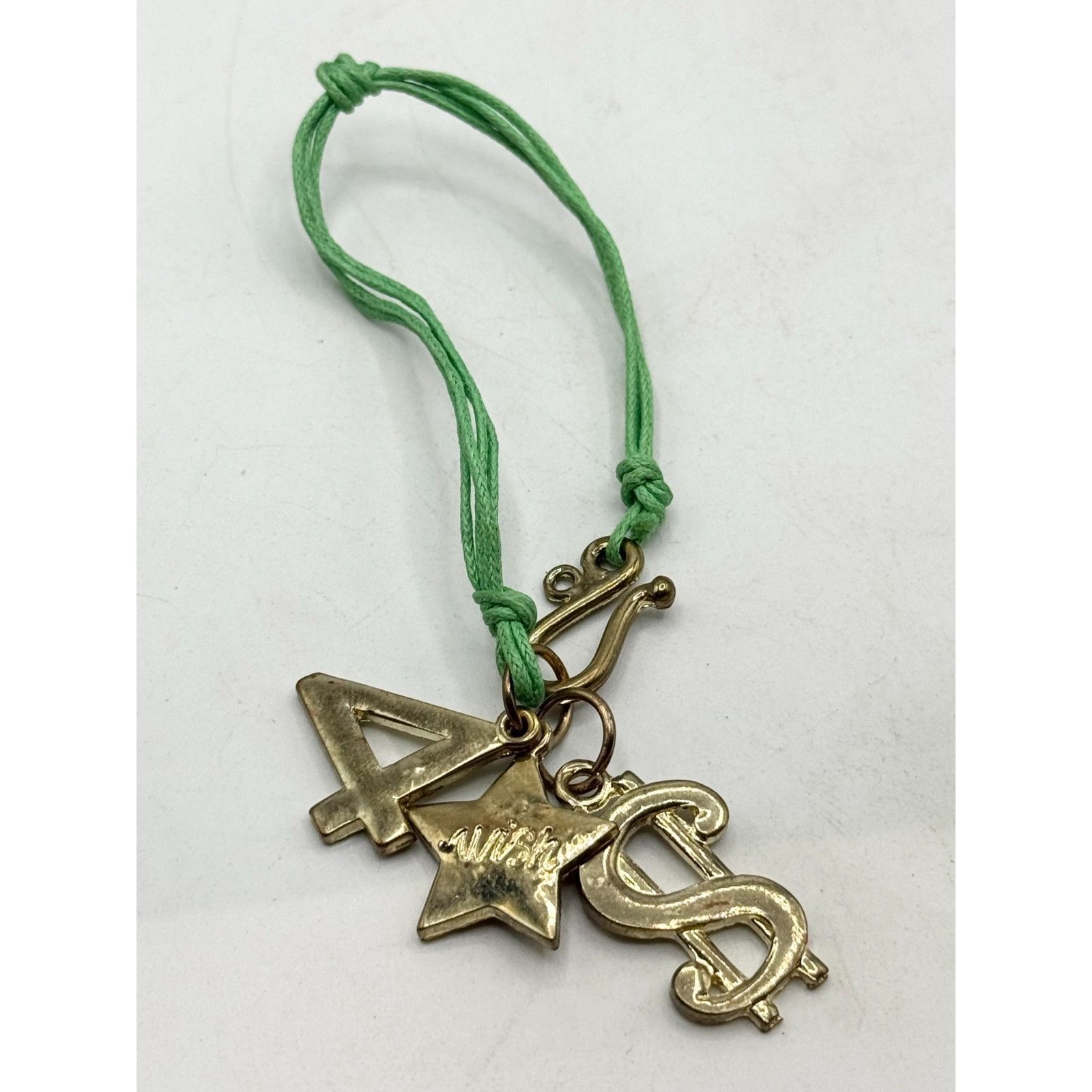 Vintage Vintage green thread charm bracelet Size ONE SIZE - 2 Thumbnail