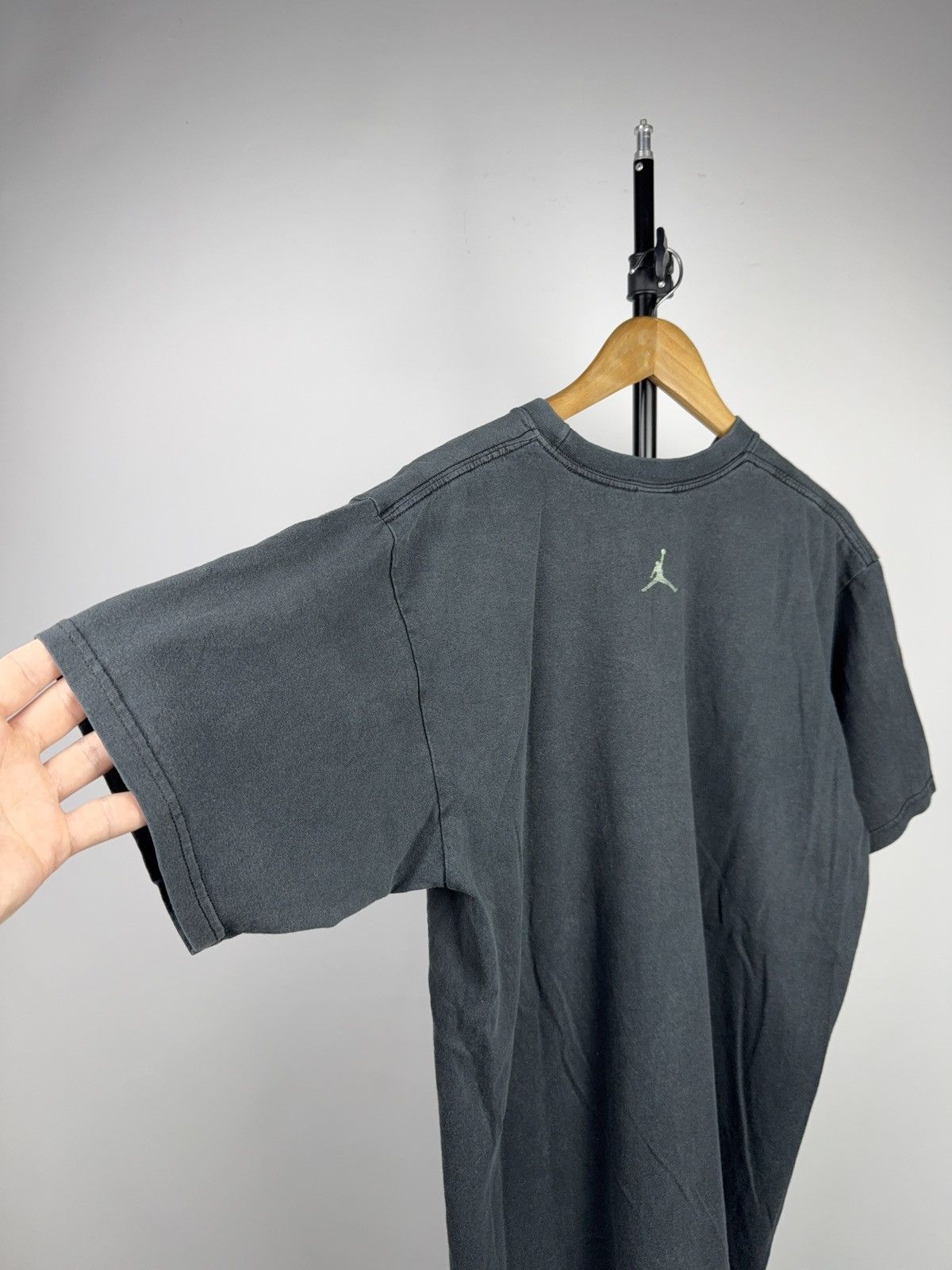 Jordan Brand Vintage 00s Jordan Jumpman Tee Neon Green Logo Y2K Style Size US M / EU 48-50 / 2 - 10 Thumbnail