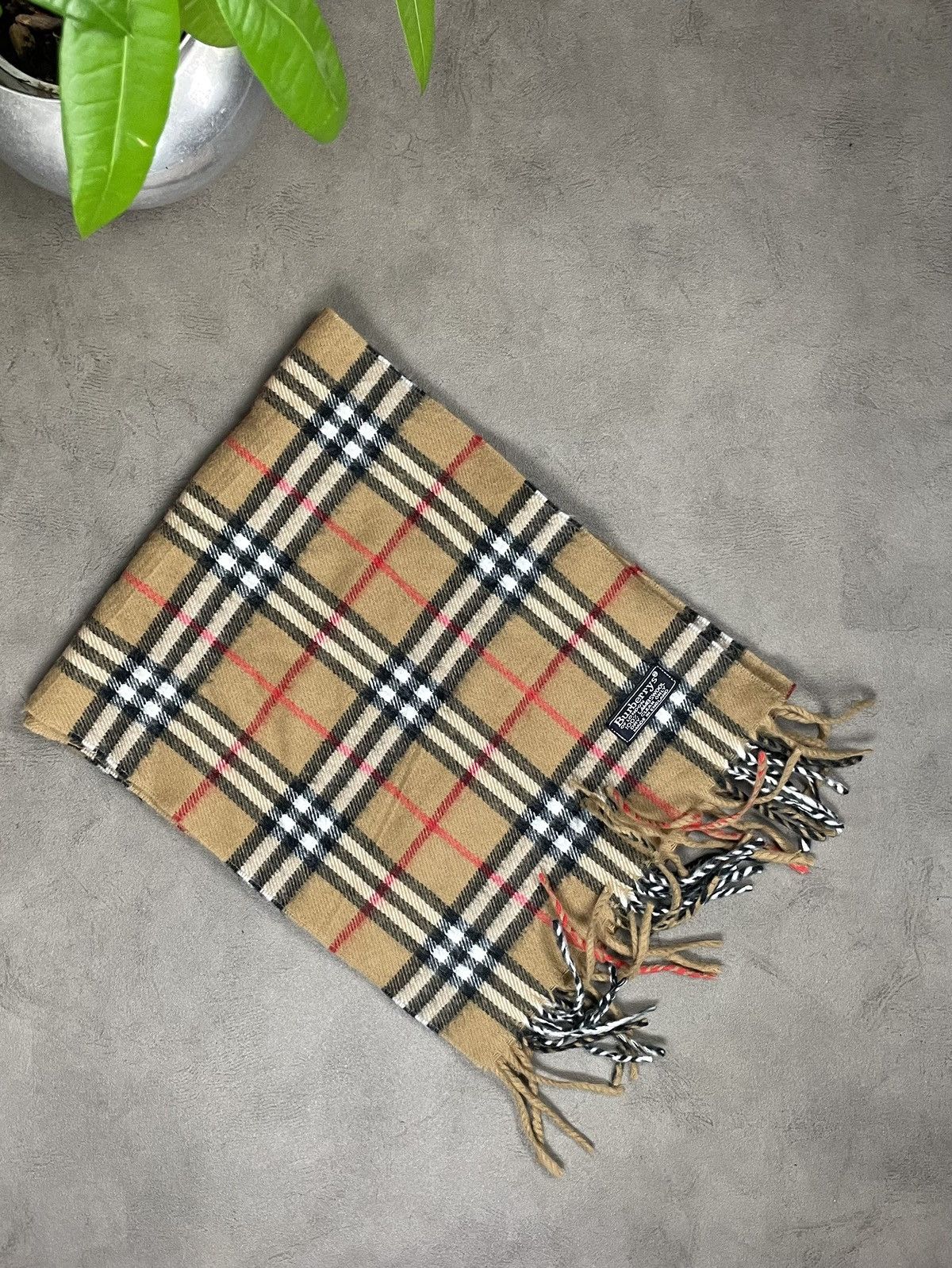 Burberry × Vintage Burberry vintage 100% lambswool checked scarf Size ONE SIZE - 5 Thumbnail