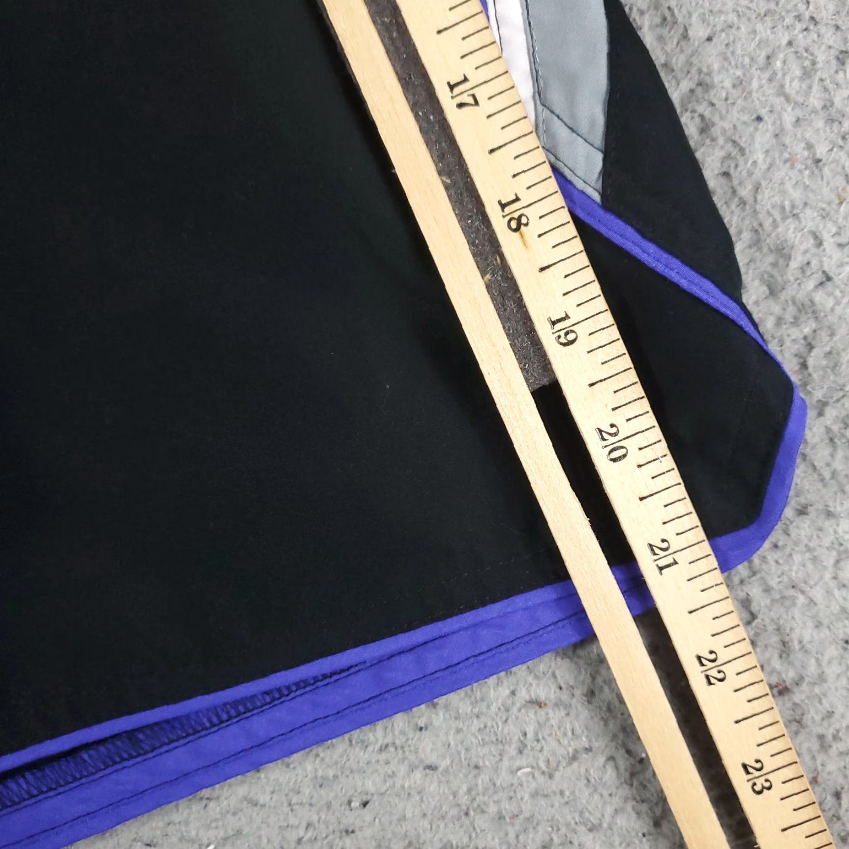 Nike Nike Shorts Mens Medium Black Swoosh Lace Tie Beach Board Swim Trunks Comfort Back Pocket Breathable Drawstring Pockets Men's Bottom Size US 31 - 5 Thumbnail